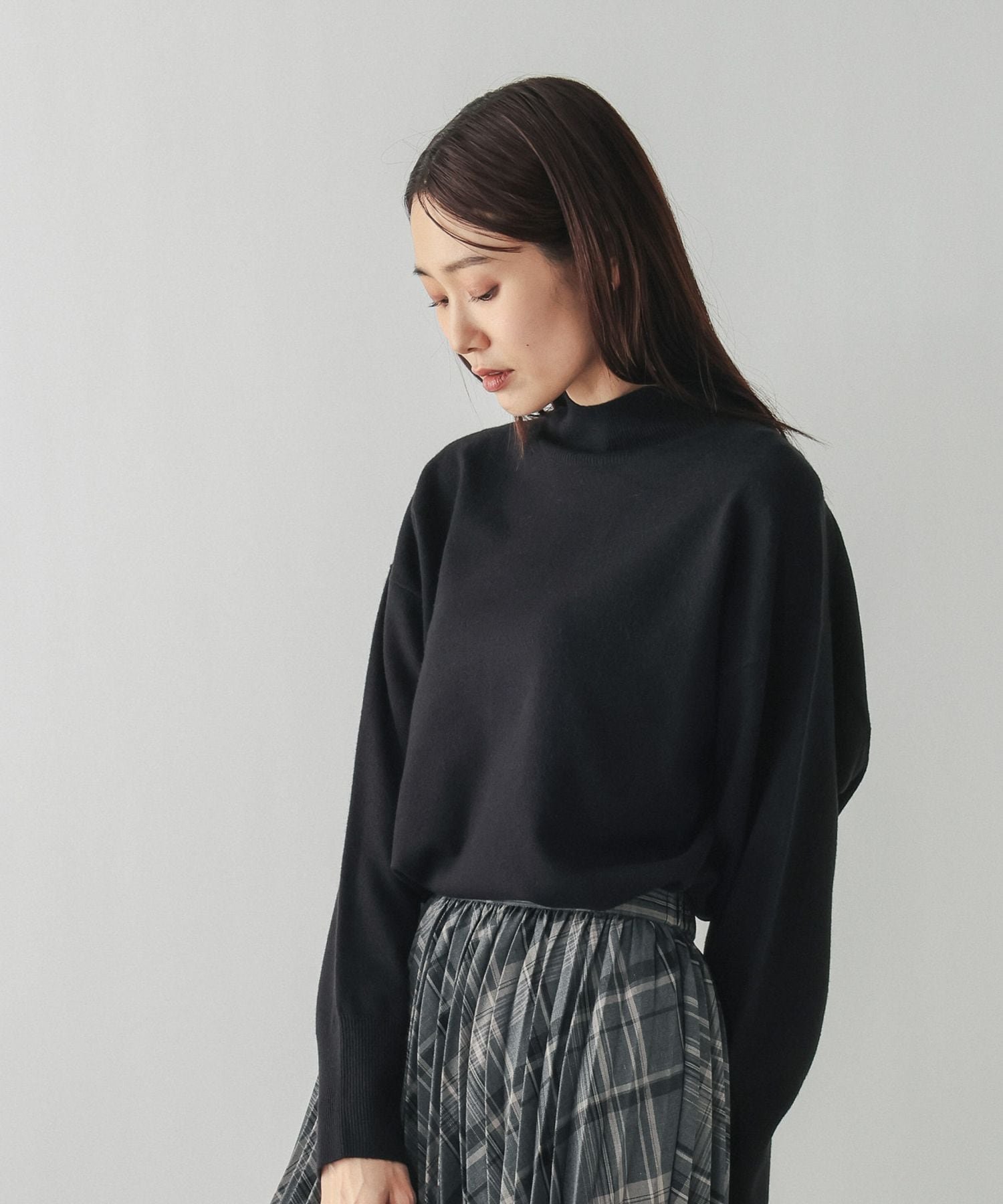 【グローバルワーク/GLOBAL WORK】のフワフワHugmeハイネックチュニック/581165 インテリア・キッズ・メンズ・レディースファッション・服の通販 founy(ファニー) 　ファッション　Fashion　レディースファッション　Fashion for Women　トップス・カットソー　Cut & Sew Tops　おすすめ　Recommended / Our Picks　スリット　Slit, Slit Detail　セットアップ　Set-Up, Coordinated Outfit　チュニック　Tunic, Long Top　ハイネック　High Neck, Mock Neck　フレア　Flare, Flared　ポケット　Pocket, Pocket Detail　WEB限定/ブラック09|ID: prp329100004854232 ipo3291000000035703424