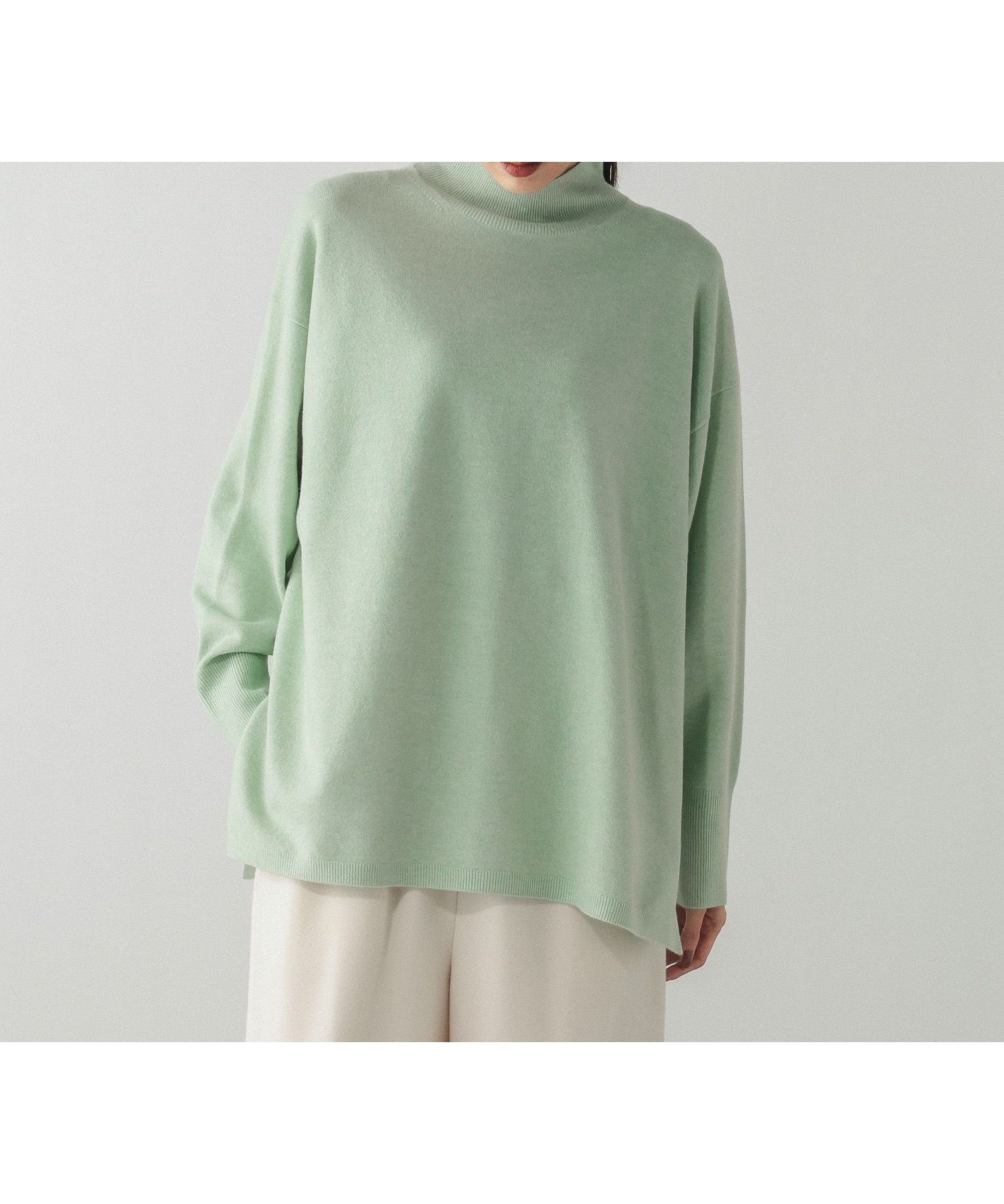 【グローバルワーク/GLOBAL WORK】のフワフワHugmeハイネックチュニック/581165 インテリア・キッズ・メンズ・レディースファッション・服の通販 founy(ファニー) 　ファッション　Fashion　レディースファッション　Fashion for Women　トップス・カットソー　Cut & Sew Tops　おすすめ　Recommended / Our Picks　スリット　Slit, Slit Detail　セットアップ　Set-Up, Coordinated Outfit　チュニック　Tunic, Long Top　ハイネック　High Neck, Mock Neck　フレア　Flare, Flared　ポケット　Pocket, Pocket Detail　ペールミント72|ID: prp329100004854232 ipo3291000000035703440