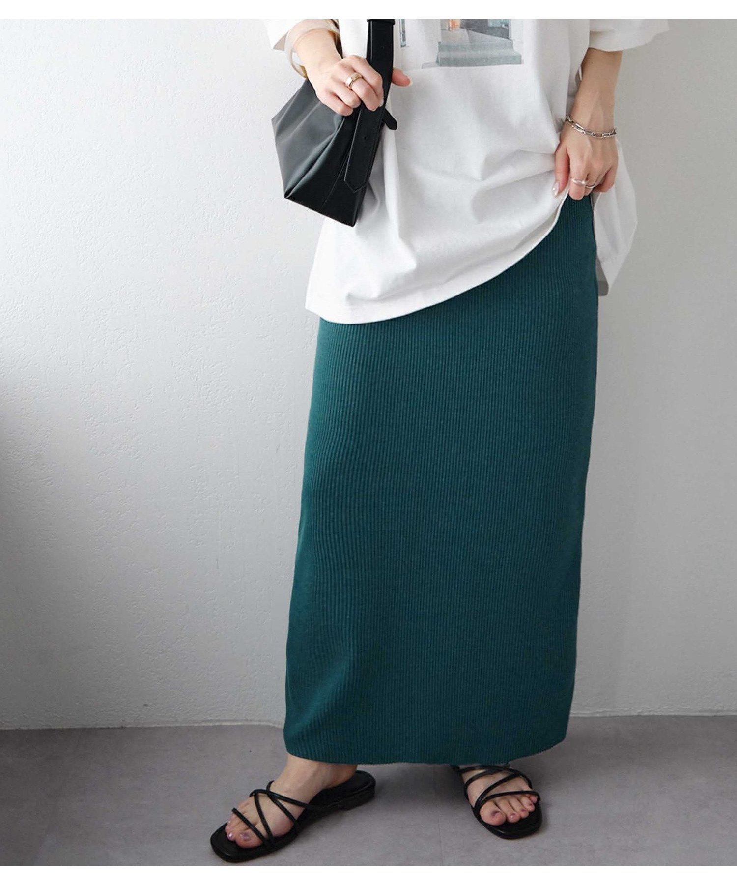 【ディスコート/Discoat】の【3~5サイズ展開/リピーター多数◎】リブカットナロースカート《WEB限定》 インテリア・キッズ・メンズ・レディースファッション・服の通販 founy(ファニー) 　ファッション　Fashion　レディースファッション　Fashion for Women　スカート　Skirts　春　Spring　ショート　Short, Short Length　ジャケット　Jacket, Outerwear　スリット　Slit, Slit Detail　ダウン　Down, Puffer　定番　Standard, Basic Item　バランス　Balance, Style Balance　ビッグ　Big, Oversized　ベスト　Vest, Waistcoat　半袖　Short Sleeve, Half Sleeve　リブニット　Rib Knit, Ribbed Knit　おすすめ　Recommended / Our Picks　グリーン|ID: prp329100004854906 ipo3291000000036275465