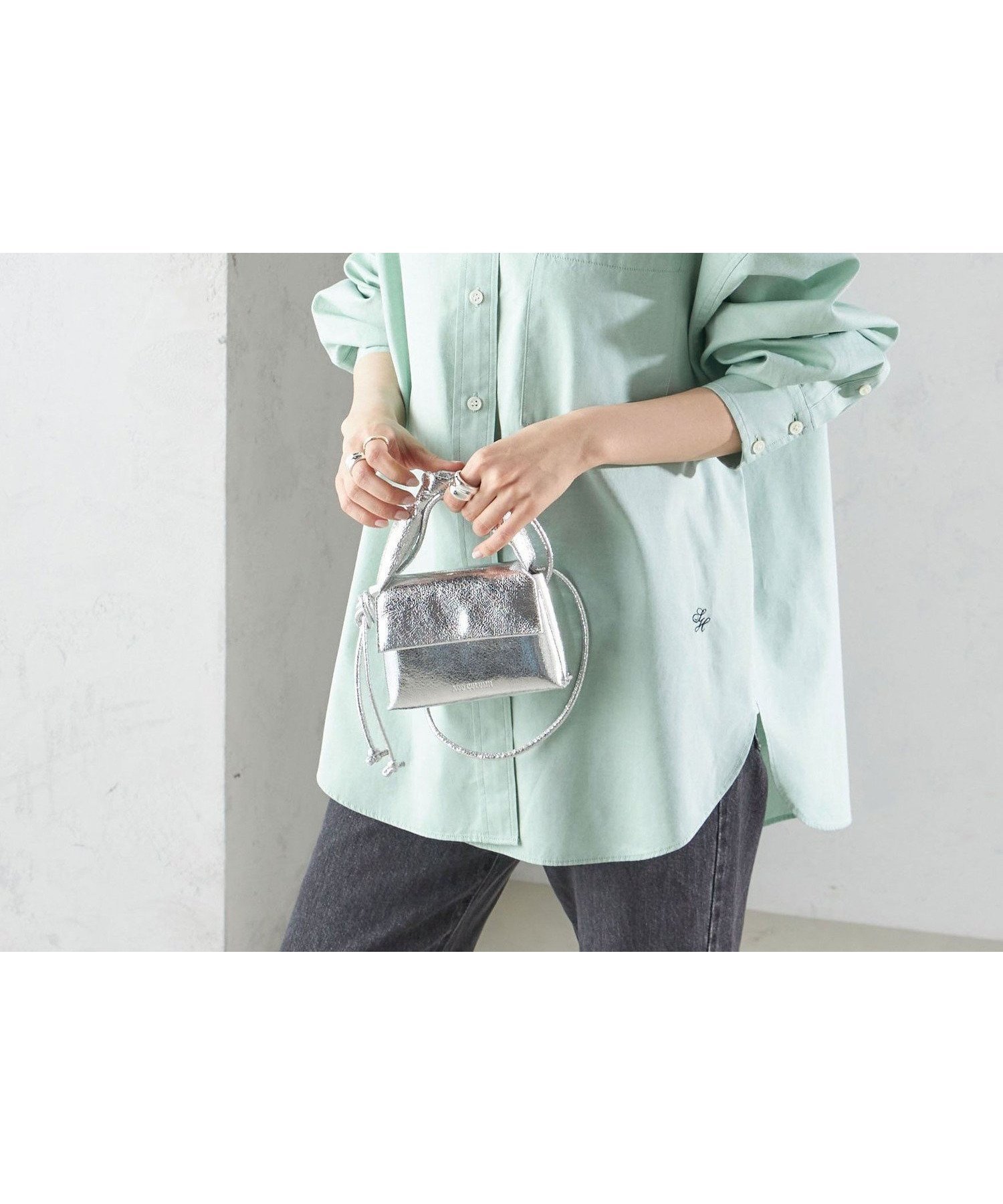 【シップス フォー ウィメン/SHIPS】の洗濯機可能 ピン オックス 刺繍 シャツ インテリア・キッズ・メンズ・レディースファッション・服の通販 founy(ファニー) ファッション Fashion レディースファッション Fashion for Women トップス・カットソー Cut & Sew Tops シャツ・ブラウス・オフィスカジュアル Elegant Blouses & Button-Ups インナー Innerwear オックス Oxford Fabric コンパクト Compact, Small Size 定番 Standard, Basic Item フォルム Silhouette, Form ベビー Baby, Babywear ポケット Pocket, Pocket Detail レギュラー Regular, Standard Fit ワンポイント One Point, Statement Accent 2026年 2026 グリーン|ID: prp329100004855737 ipo3291000000036269465