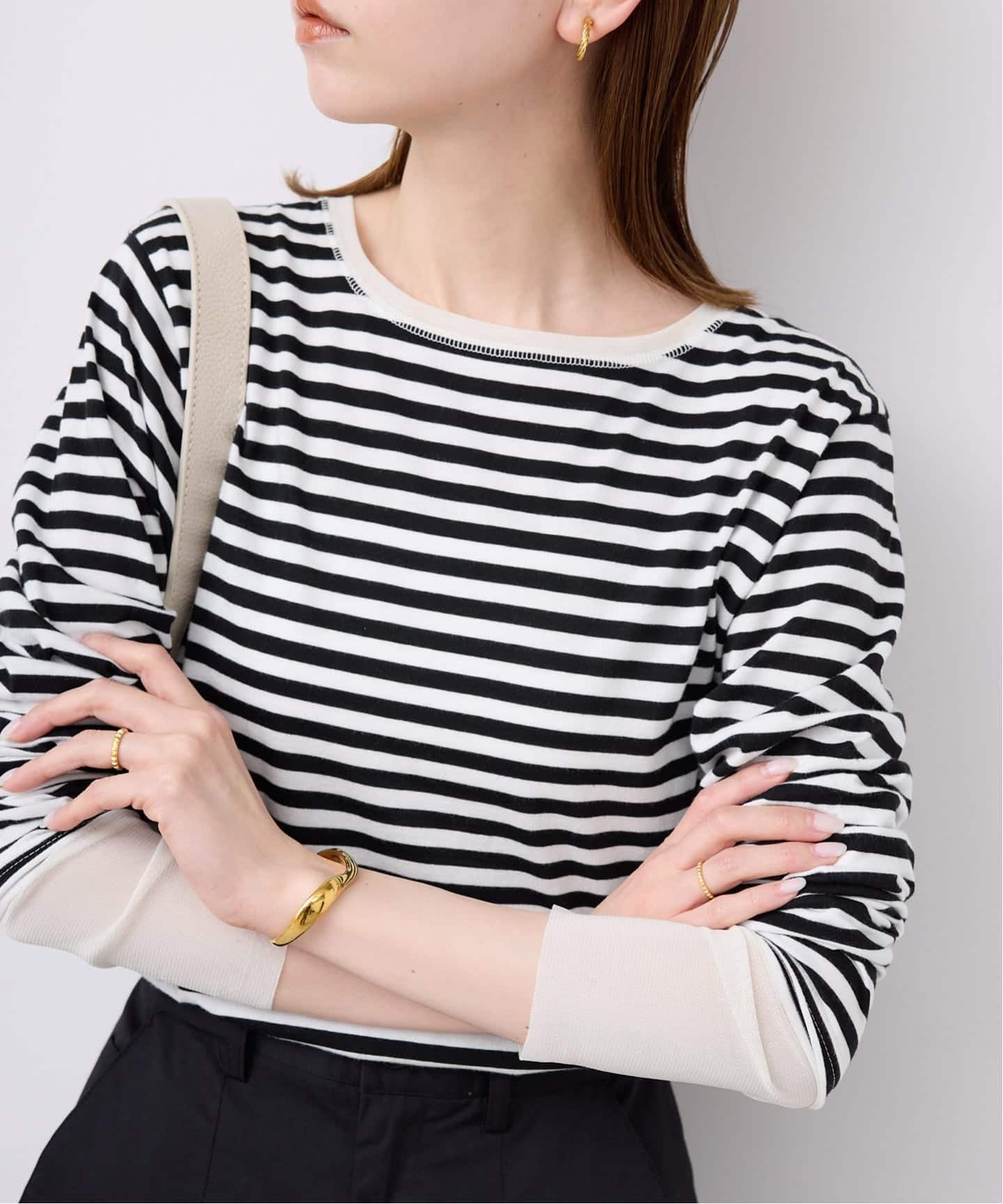 【スローブ イエナ/SLOBE IENA】の《追加5》レイヤードスリーブロンTEE インテリア・キッズ・メンズ・レディースファッション・服の通販 founy(ファニー) 　ファッション　Fashion　レディースファッション　Fashion for Women　トップス・カットソー　Cut & Sew Tops　ロングTシャツ・Tシャツ　Longline T-Shirts & Tees　2026年　2026　カットソー　Cut and Sewn Top　チュール　Tulip, Tulip Motif　ベーシック　Basic, Essential　ブラック|ID: prp329100004855748 ipo3291000000036247057