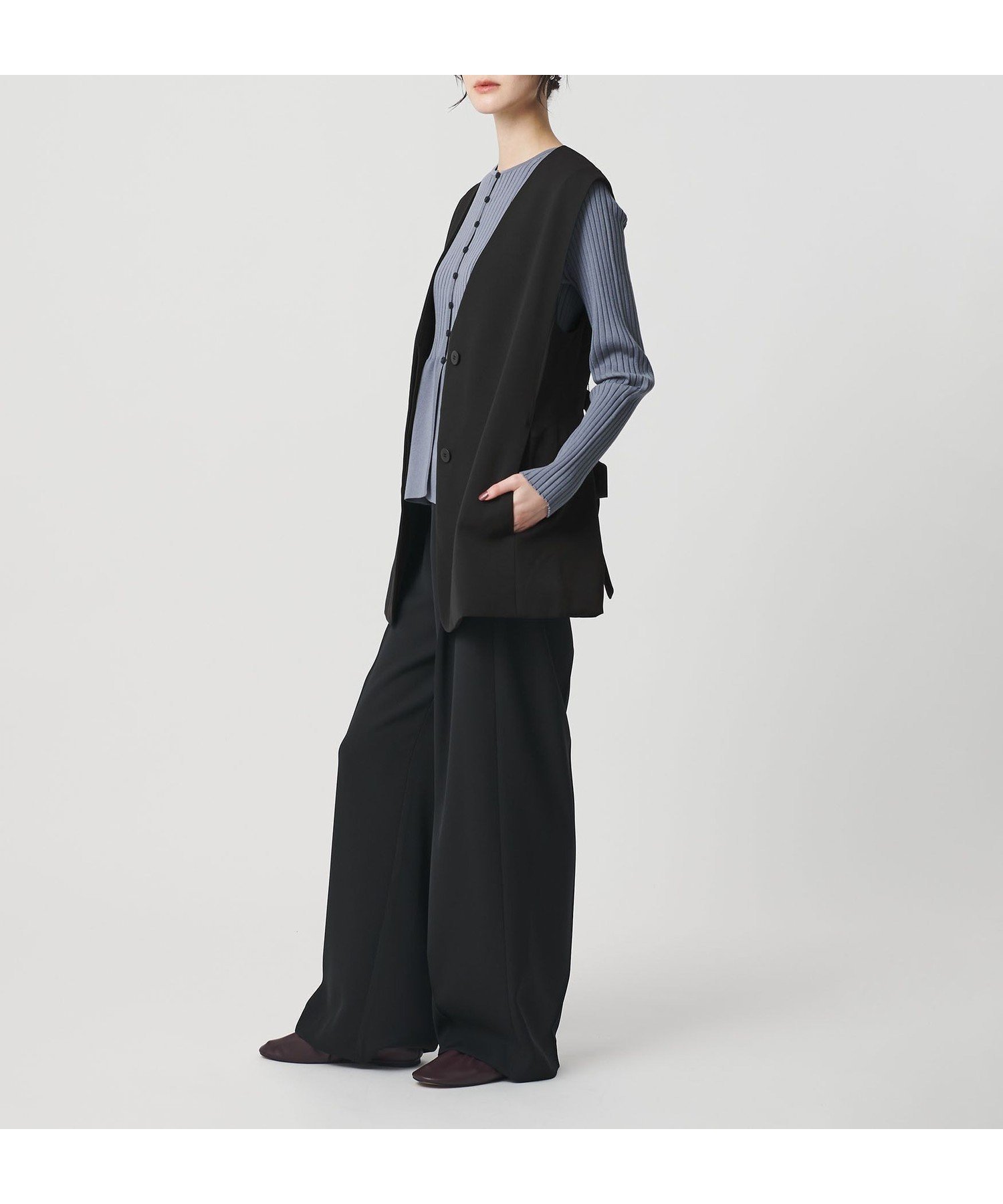 【ビューティ&ユース ユナイテッドアローズ/BEAUTY&YOUTH / UNITED ARROWS】の【WEB限定 Wardrobe DAILY MINIMAL】ダブルクロス リボンベルトジレ ウォッシャブル インテリア・キッズ・メンズ・レディースファッション・服の通販 founy(ファニー) 　ファッション　Fashion　レディースファッション　Fashion for Women　アウター　Coat / Outerwear Collection　トップス・カットソー　Cut & Sew Tops　ベスト&ジレ / 重ね着スタイル　Vests & Gilets　ベルト&ウエストマーク　Belts & Waist Accessories　ウォッシャブル　Machine Washable　オケージョン　Occasion Wear　シンプル　Simple, Minimal　ジャケット　Jacket, Outerwear　とろみ　Fluid, Flowy Fabric　ダブル　Double, Double-Breasted　フロント　Front, Front Design　ラップ　Wrap, Wrap Design　リボン　Ribbon, Bow　ワイド　Wide, Wide Fit　おすすめ　Recommended / Our Picks　エレガント 上品　Elegant　セレモニー　Ceremony　ビジネス 仕事 通勤　Business / Work / Commuting　BLACK|ID: prp329100004856180 ipo3291000000036039056