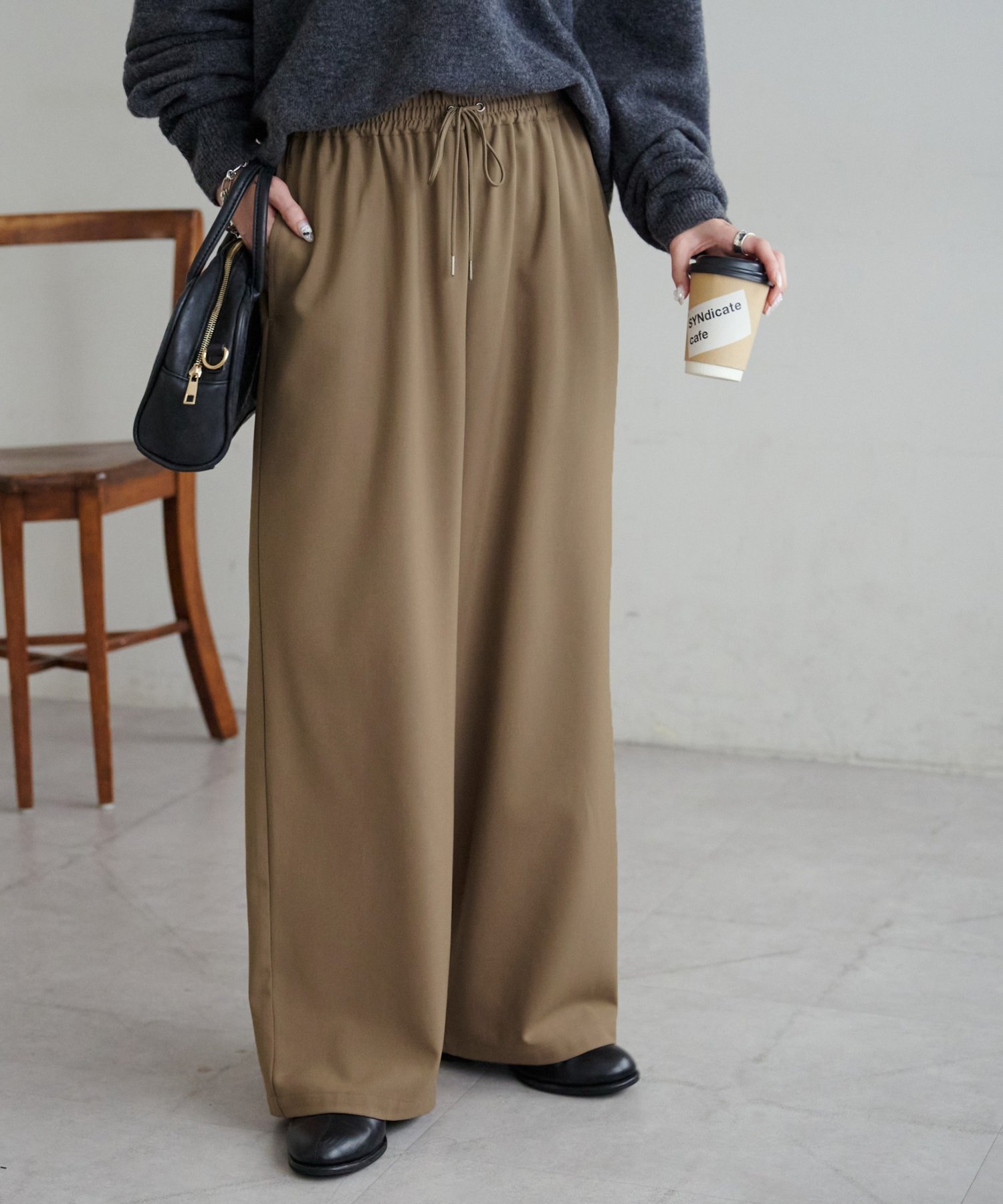 【ディスコート/Discoat / MEN】の《21色展開/7サイズ展開》-3kg見え!とろみイージーパンツ【ユニセックス】 インテリア・キッズ・メンズ・レディースファッション・服の通販 founy(ファニー) ファッション Fashion メンズファッション Fashion for Men ボトムス Bottoms 春 Spring 秋 Autumn カーディガン Cardigan, Knitwear ギャザー Gathered, Ruffled コンパクト Compact, Small Size シアー Sheer, See-Through スウェット / スエット Sweatshirt, Sweatwear とろみ Fluid, Flowy Fabric フロント Front, Front Design 半袖 Short Sleeve, Half Sleeve メンズ Men's, Menswear リボン Ribbon, Bow 楽ちん Easy Fit, Comfortable おすすめ Recommended / Our Picks 夏 Summer ベージュその他1|ID: prp329100004856191 ipo3291000000035992712