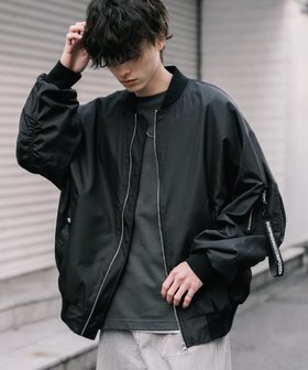 【ロッキーモンロー/Rocky Monroe】の新色追加 ポリDEWSPO オーバーサイズMA-1フライトジャケット/ミリタリーブルゾン 人気、トレンドファッション・服の通販 founy(ファニー) ファッション Fashion レディースファッション Fashion for Women アウター Coat / Outerwear Collection レディースジャケット・軽アウター Jackets ブルゾンジャケット・スポーティアウター Blouson Jackets MA-1ジャケット MA-1 Bomber Jackets / Flight Jackets アウトドア Outdoor Clothing ジップ Zip, Zipper ジャケット Jacket, Outerwear スウェット / スエット Sweatshirt, Sweatwear スリーブ Sleeve, Long Sleeve / Short Sleeve タートルネック Turtleneck, High Neck トレーナー Sweatshirt, Trainer 定番 Standard, Basic Item バランス Balance, Style Balance バルーン Balloon, Balloon Silhouette ブルゾン Blouson, Bomber Jacket ミリタリー Military, Army Style メンズ Men's, Menswear 再入荷 Restock / Back in Stock おすすめ Recommended / Our Picks |ID:prp329100004856428