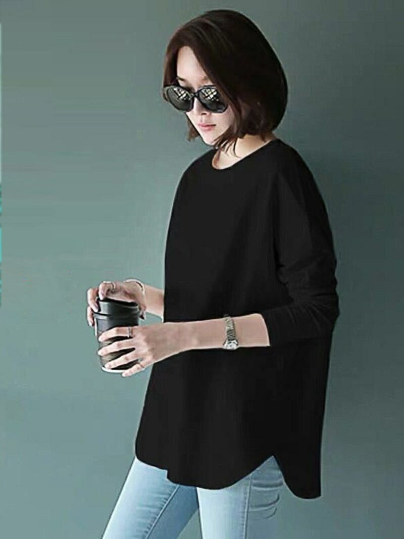 【スレンダー/SLENDER】のラウンドスリット入りロングTシャツ 長袖 重ね着 レイヤード インテリア・キッズ・メンズ・レディースファッション・服の通販 founy(ファニー) 　ファッション　Fashion　レディースファッション　Fashion for Women　トップス・カットソー　Cut & Sew Tops　シャツ・ブラウス・オフィスカジュアル　Elegant Blouses & Button-Ups　ロングTシャツ・Tシャツ　Longline T-Shirts & Tees　カットソー　Cut and Sewn Top　スリット　Slit, Slit Detail　デコルテ　Décolleté, Neckline　ラウンド　Round, Round Neck　ロング　Long, Long-Length　ワイド　Wide, Wide Fit　長袖　Long Sleeve, Full Sleeve　ブラック|ID: prp329100004856438 ipo3291000000036339662