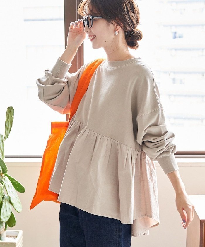 【フリークスストア/FREAK'S STORE】のピグメント 加工 フリル ロングスリーブ トップス【限定展開】 25AW インテリア・キッズ・メンズ・レディースファッション・服の通販 founy(ファニー) 　ファッション　Fashion　レディースファッション　Fashion for Women　トップス・カットソー　Cut & Sew Tops　2025年　2025　2025-2026秋冬・A/W　Autumn/Winter 2025–26 AW25–26　冬　Winter / This Winter　おすすめ　Recommended / Our Picks　カットソー　Cut and Sewn Top　スリーブ　Sleeve, Long Sleeve / Short Sleeve　ティアード　Tiered, Tiered Style　バランス　Balance, Style Balance　フリル　Frill, Ruffle　リメイク　Remake, Reconstructed　ロング　Long, Long-Length　ワッフル　Waffle, Waffle Knit　人気　Popular, Best Seller　春　Spring　A/W・秋冬　Autumn/Winter　ベージュ|ID: prp329100004856595 ipo3291000000036307977