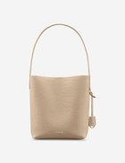 【その他のブランド/Other】の【公式】バケットソフトトート 人気、トレンドファッション・服の通販 founy(ファニー) ファッション Fashion メンズファッション Fashion for Men アクセサリー Fashion Accessories クラシック Classic, Timeless Style コーティング Coating, Coated Finish 巾着 Drawstring Bag, Kinchaku 軽量 Lightweight, Ultra Light チャーム Charm, Pendant ポケット Pocket, Pocket Detail マグネット Magnet, Magnetic Closure ラグジュアリー Luxury, Elegant ラップ Wrap, Wrap Design thumbnail Saharan Fuchsia|ID: prp329100004858258 ipo3291000000036294274