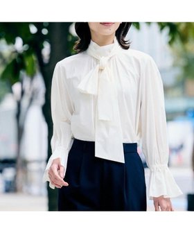 【アンタイトル/UNTITLED】の【UV機能/はっ水/セレモニー】2WAYボウタイブラウス 人気、トレンドファッション・服の通販 founy(ファニー) ファッション Fashion レディースファッション Fashion for Women トップス・カットソー Cut & Sew Tops シャツ・ブラウス・オフィスカジュアル Elegant Blouses & Button-Ups インナー Innerwear ギャザー Gathered, Ruffled ストレッチ Stretch, Stretchy Fabric スマート Smart, Elegant スリーブ Sleeve, Long Sleeve / Short Sleeve デニム Denim, Jeans Material なめらか Smooth, Silky Texture リボン Ribbon, Bow ワイド Wide, Wide Fit おすすめ Recommended / Our Picks セレモニー Ceremony |ID:prp329100004858325