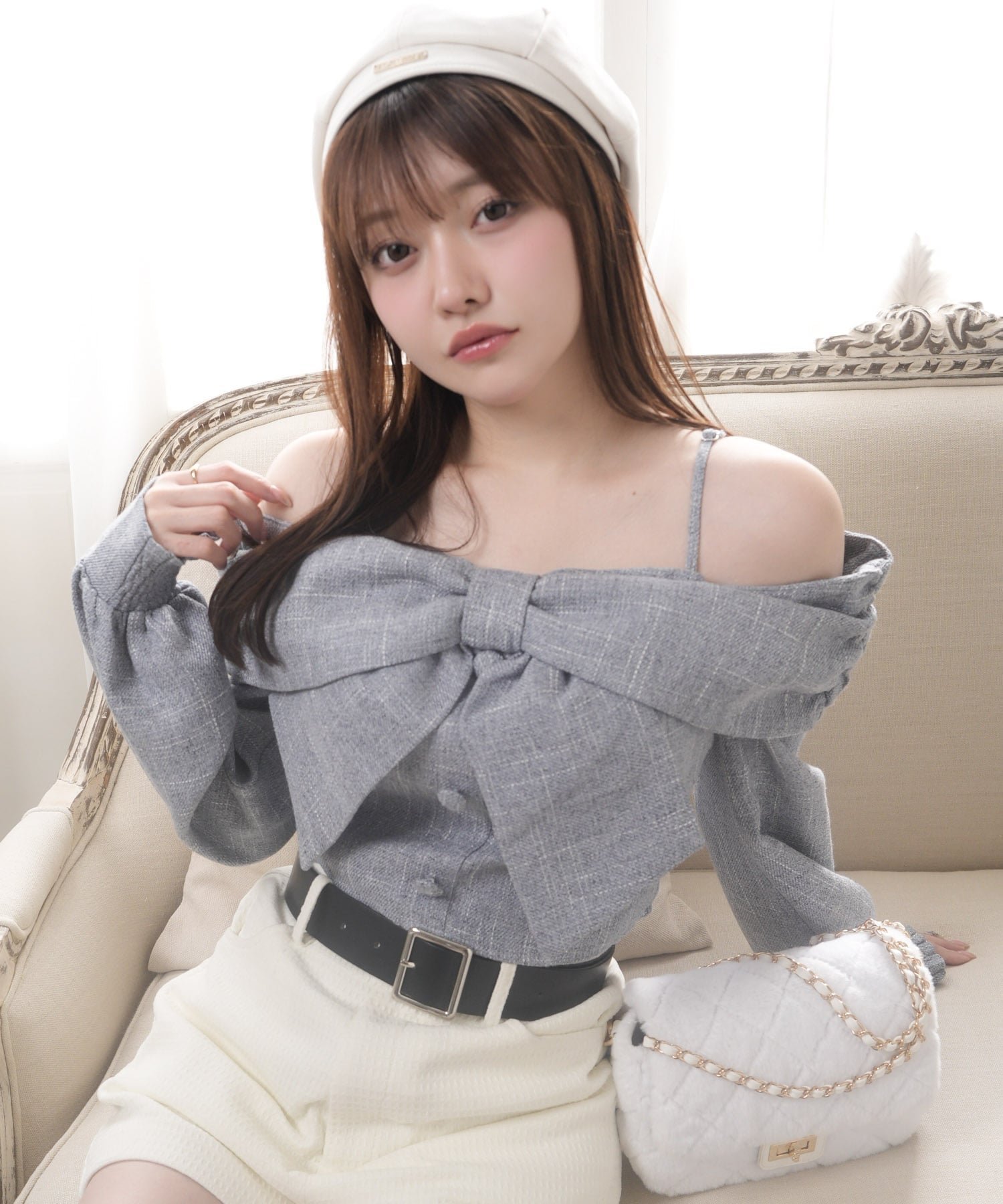 【リップサービス/LIP SERVICE】のLIP SERVICE/リボンオフショルロングスリーブトップス インテリア・キッズ・メンズ・レディースファッション・服の通販 founy(ファニー) 　ファッション　Fashion　レディースファッション　Fashion for Women　トップス・カットソー　Cut & Sew Tops　ガーリー　Girly, Feminine Style　シャーリング　Shirring, Ruched　ダウン　Down, Puffer　チェック　Check, Plaid, Tartan　ツイード　Twill, Twill Weave　デニム　Denim, Jeans Material　トレンド　Trend, Trending Now　バルーン　Balloon, Balloon Silhouette　フェミニン　Feminine, Girly　フォルム　Silhouette, Form　ボトム　Bottoms, Lower Wear　リボン　Ribbon, Bow　ワイド　Wide, Wide Fit　冬　Winter / This Winter　おすすめ　Recommended / Our Picks　ブルー|ID: prp329100004858848 ipo3291000000036268612