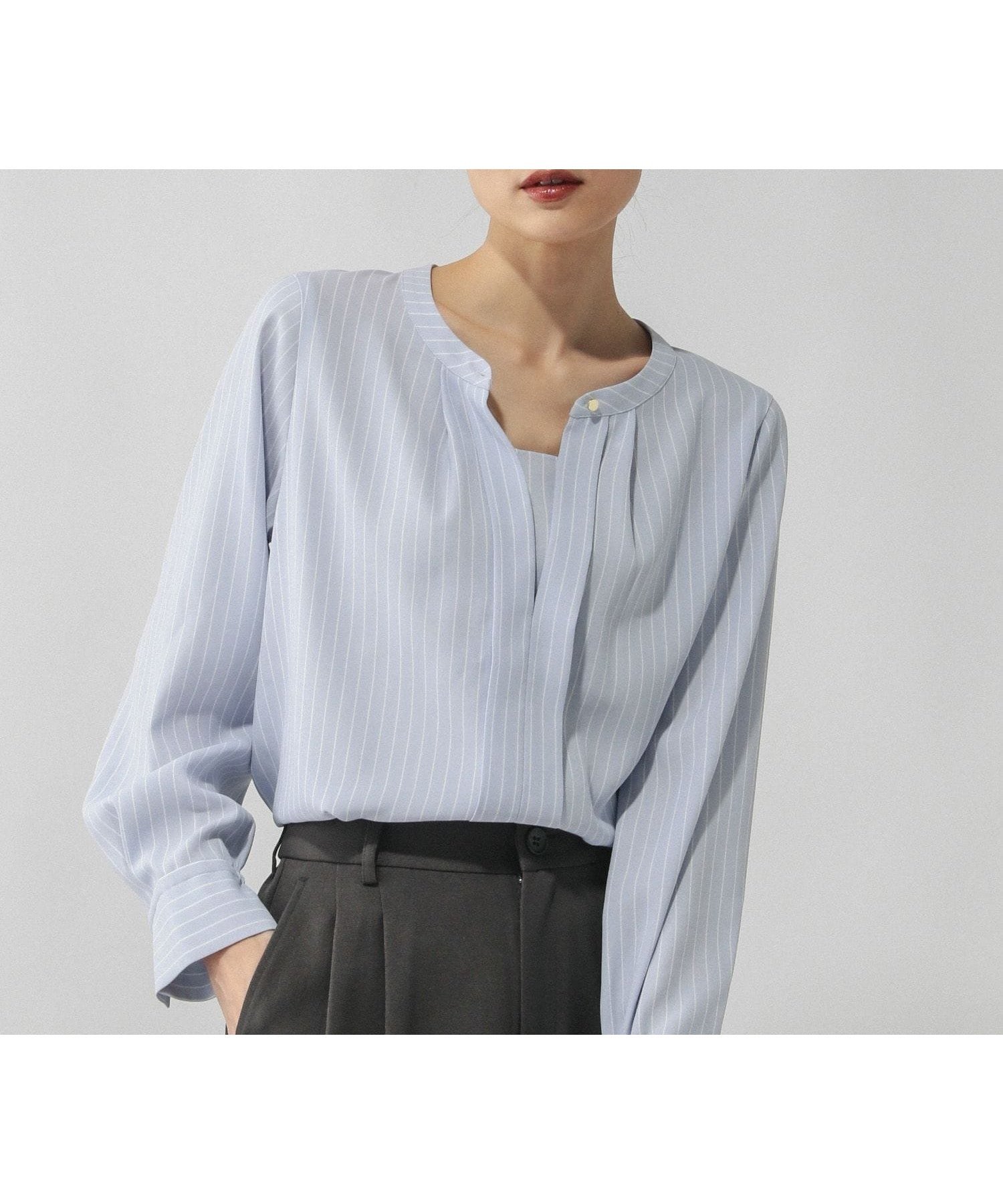 【グローバルワーク/GLOBAL WORK】のキレイつづく2WAYタック長袖/601017 インテリア・キッズ・メンズ・レディースファッション・服の通販 founy(ファニー) 　ファッション　Fashion　レディースファッション　Fashion for Women　トップス・カットソー　Cut & Sew Tops　おすすめ　Recommended / Our Picks　オケージョン　Occasion Wear　スキッパー　Skipper, Open Collar　セレモニー　Ceremony　メタル　Metal, Metal Parts　エレガント 上品　Elegant　人気　Popular, Best Seller　ビジネス 仕事 通勤　Business / Work / Commuting　長袖　Long Sleeve, Full Sleeve　サックスストライプ81|ID: prp329100004858853 ipo3291000000036072201