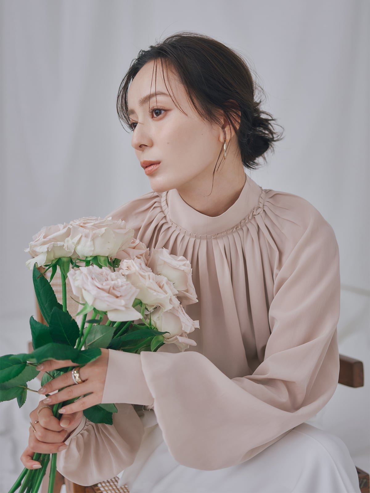 【アニュアンス/anuans】のキュプラコットンボリュームブラウス インテリア・キッズ・メンズ・レディースファッション・服の通販 founy(ファニー) 　ファッション　Fashion　レディースファッション　Fashion for Women　トップス・カットソー　Cut & Sew Tops　シャツ・ブラウス・オフィスカジュアル　Elegant Blouses & Button-Ups　インナー　Innerwear　キュプラ　Cupro, Eco Fabric　クラシック　Classic, Timeless Style　スタンド　Stand Collar, Upright Stand　パウダー　Powder, Soft Tone　フロント　Front, Front Design　モダン　Modern, Contemporary　再入荷　Restock / Back in Stock　日本製　Made In Japan　夏　Summer　エレガント 上品　Elegant　PINK|ID: prp329100004858854 ipo3291000000036291679