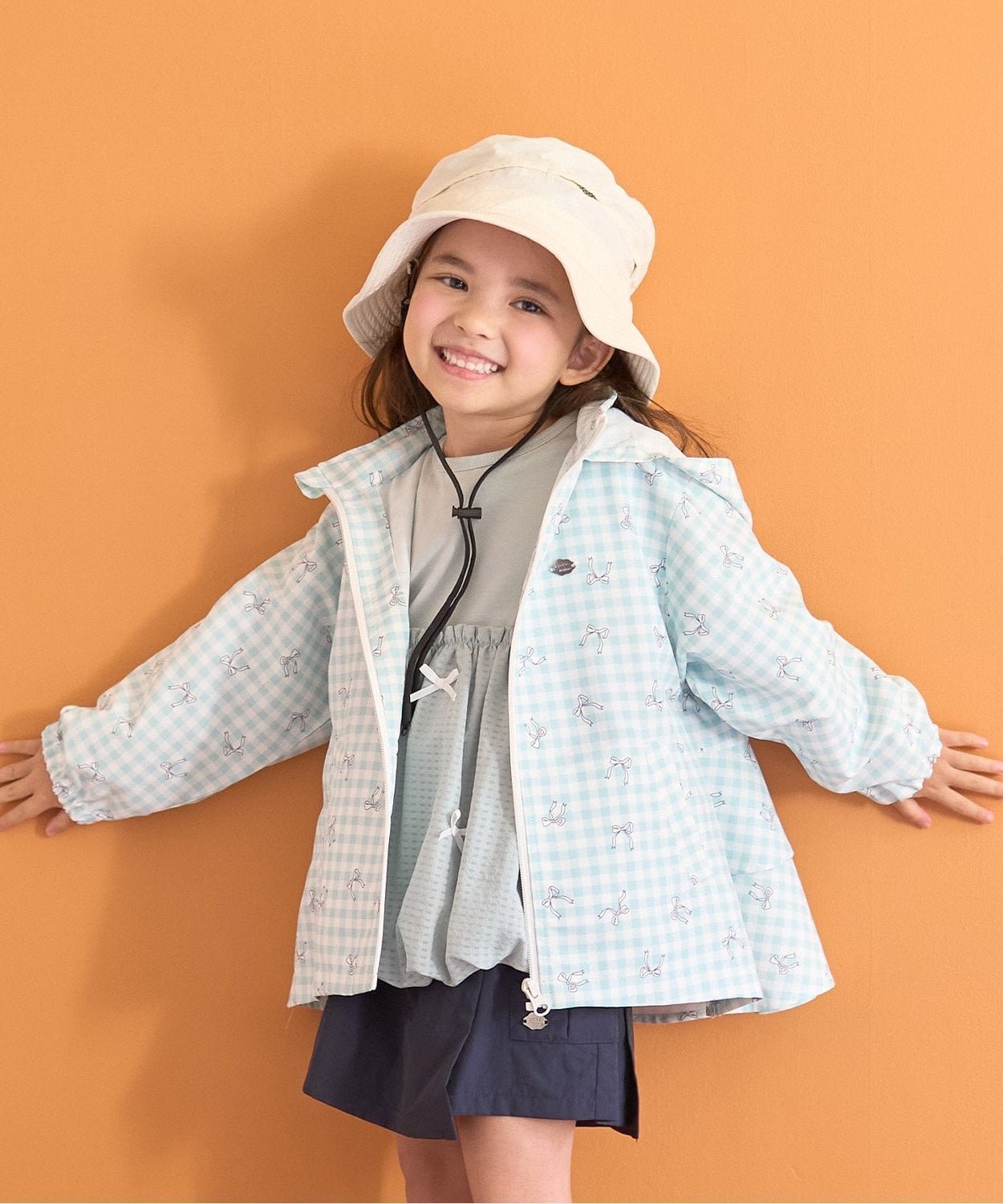 【ナルミヤ オンライン/NARUMIYA ONELINE / KIDS】の【スクール対応】【撥水・防汚・耐久・UV】収納袋付きバックフリルAラインマウンテンパーカー インテリア・キッズ・メンズ・レディースファッション・服の通販 founy(ファニー) 　ファッション　Fashion　キッズファッション　Fashion for Kids　コンパクト　Compact, Small Size　パーカー　Hoodie, Parka　フリル　Frill, Ruffle　ラベンダー　Lavender　おすすめ　Recommended / Our Picks　ミント|ID: prp329100004859201 ipo3291000000036208822