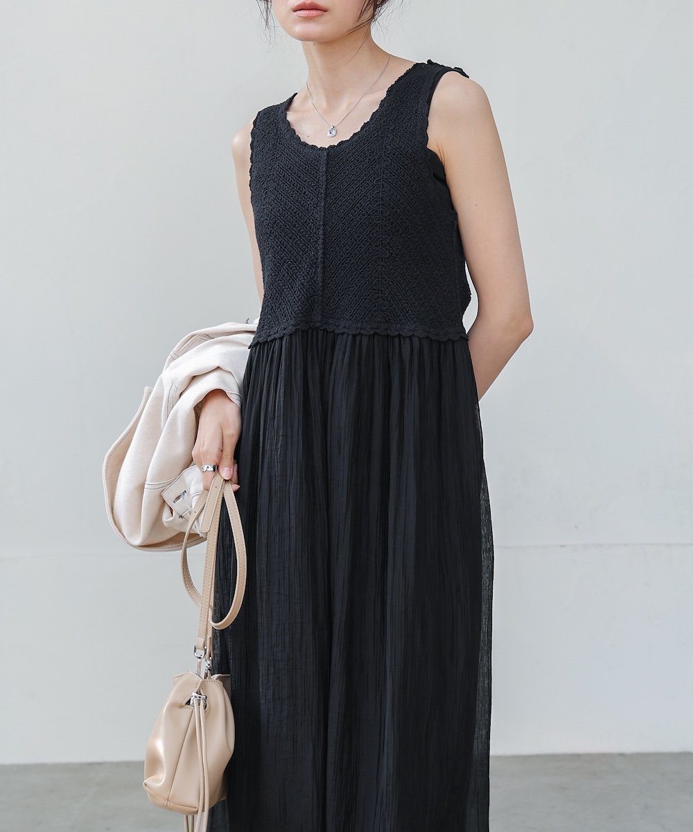 【バブ ブージュルード/Bab Bou Jeloud】の【低身長~高身長向けサイズあり】クロシェコンビキャミワンピース インテリア・キッズ・メンズ・レディースファッション・服の通販 founy(ファニー) 　ファッション　Fashion　レディースファッション　Fashion for Women　ワンピース　Dresses　キャミソールワンピース　Camisole Dresses　ギャザー　Gathered, Ruffled　クロシェ　Crochet, Knitted Lace　切替　Switching, Contrast Panel　サマー　Summer, Summer Style　サンダル　Sandals, Summer Shoes　ストレート　Straight, Straight Cut　スニーカー　Sneakers, Trainers　スマート　Smart, Elegant　チェック　Check, Plaid, Tartan　トレンド　Trend, Trending Now　ドッキング　Docking, Mixed Material　バランス　Balance, Style Balance　羽織　Haori, Light Jacket　リボン　Ribbon, Bow　夏　Summer　エレガント 上品　Elegant　BLACK|ID: prp329100004859472 ipo3291000000036183886