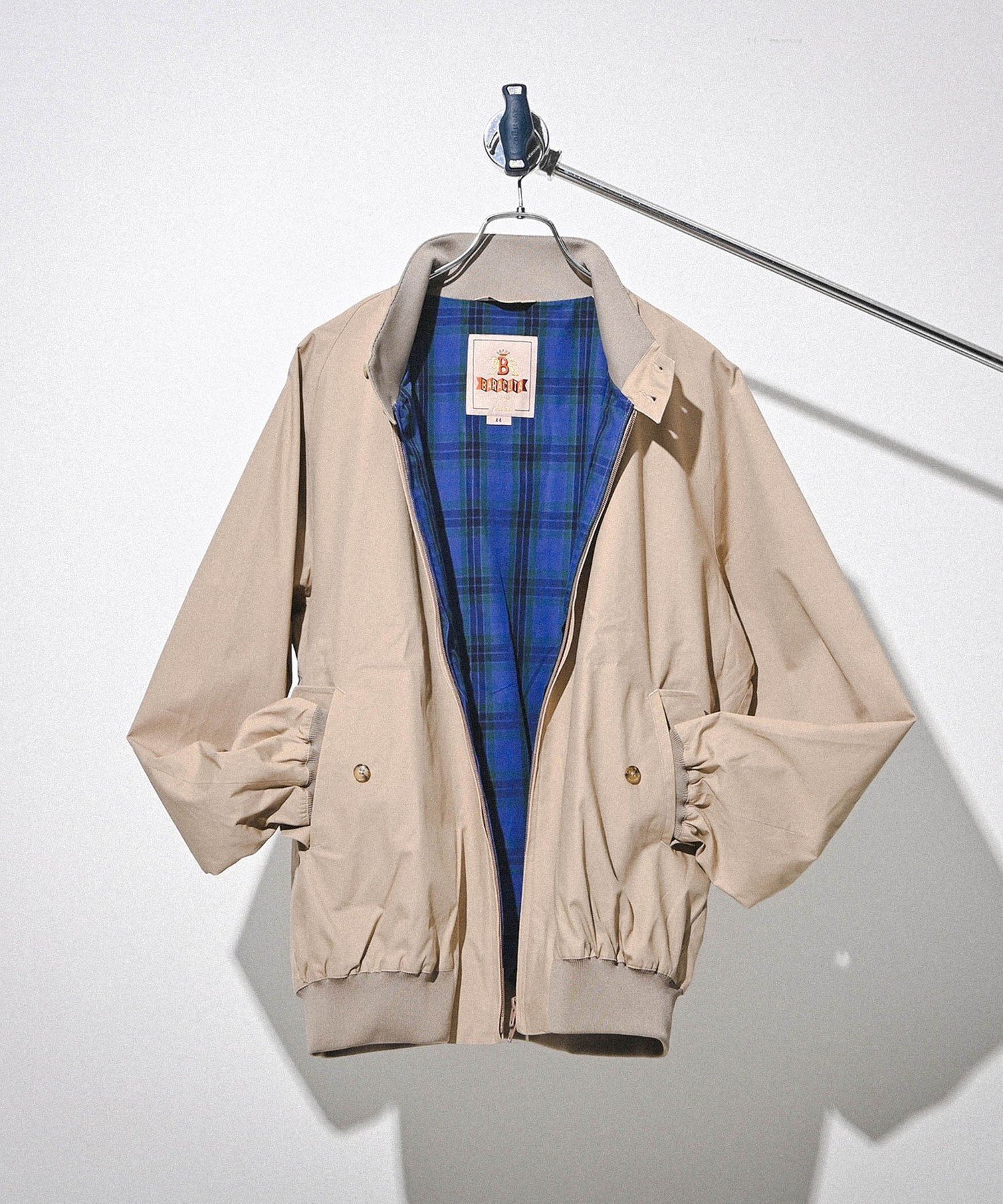 【ビームス/BEAMS / MEN】のBARACUTA / 別注 G9 Classic Model 人気、トレンドファッション・服の通販 founy(ファニー) ファッション Fashion メンズファッション Fashion for Men カットソー Cut and Sewn Top クラシック Classic, Timeless Style ジップ Zip, Zipper スリーブ Sleeve, Long Sleeve / Short Sleeve 定番 Standard, Basic Item パターン Pattern, Design Print フィット Fit, Slim Fit フラップ Flap, Flap Pocket フロント Front, Front Design ブルゾン Blouson, Bomber Jacket ポケット Pocket, Pocket Detail 別注 Limited Edition, Custom Order ゴルフ Golf other-1|ID: prp329100004859822 ipo3291000000036074079