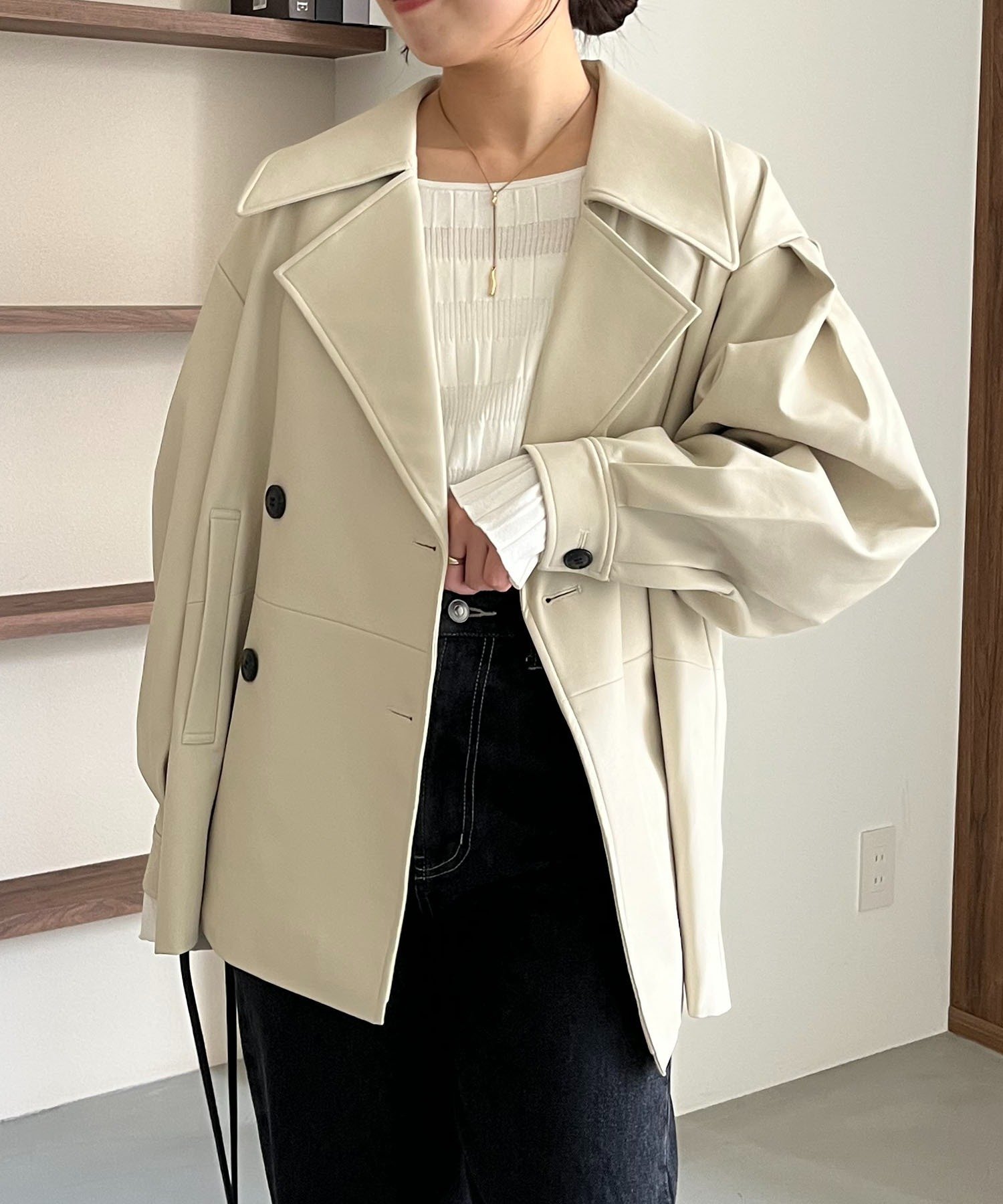 【カプリシューレマージュ/CAPRICIEUX LEMAGE】の【サイズ展開あり】レザーミドルコート 人気、トレンドファッション・服の通販 founy(ファニー) 　ファッション　Fashion　レディースファッション　Fashion for Women　アウター　Coat / Outerwear Collection　コート・ロングコート・ピーコート　Long Coats, Peacoats & More　おすすめ　Recommended / Our Picks　インナー　Innerwear　ショルダー　Shoulder, Shoulder Strap　トレンチ　Trench, Trench Coat　ドロップ　Drop Shoulder, Dropped Style　マキシ　Maxi, Full Length　ミドル　Middle Length, Mid Height　ワイド　Wide, Wide Fit　 other-1|ID: prp329100004861210 ipo3291000000036010837