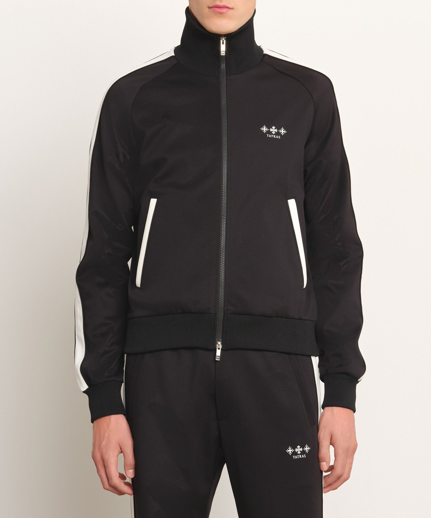 【タトラス コンセプトストア/TATRAS CONCEPT STORE / MEN】の【TATRAS 直営店】LEIS レイス / ジャケット インテリア・キッズ・メンズ・レディースファッション・服の通販 founy(ファニー) 　ファッション　Fashion　メンズファッション　Fashion for Men　イタリア　Italy　ヴィンテージ　Vintage Style　ジャケット　Jacket, Outerwear　スポーツ　Sports, Activewear　スポーティ　Sporty, Casual Athletic　パイピング　Piping, Trim Design　フィット　Fit, Slim Fit　ポケット　Pocket, Pocket Detail　BLACK|ID: prp329100004861570 ipo3291000000036036421