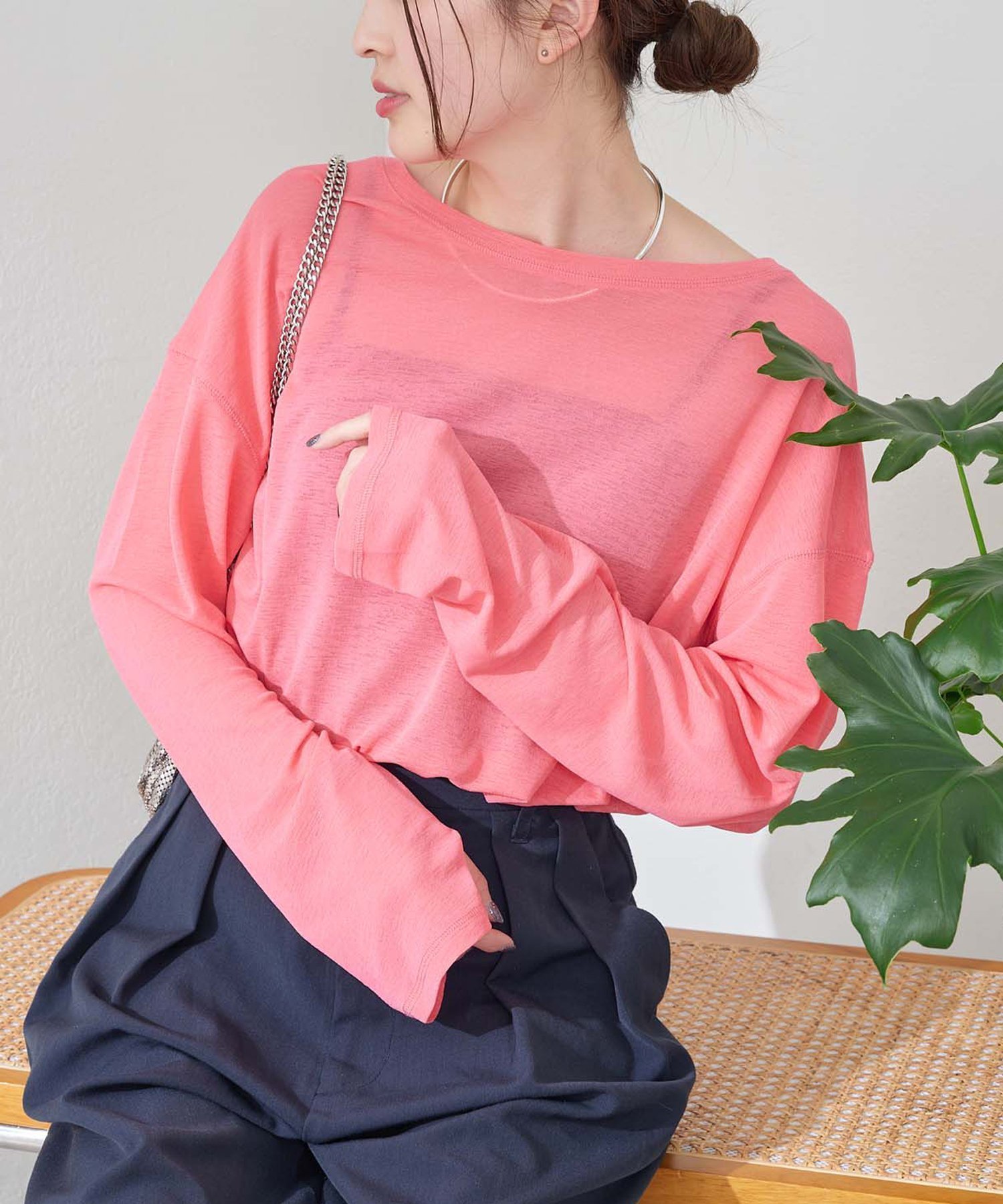 【チャオパニックティピー/CIAOPANIC TYPY】の【17色展開】サイドスリットシアートップス インテリア・キッズ・メンズ・レディースファッション・服の通販 founy(ファニー) 　ファッション　Fashion　レディースファッション　Fashion for Women　トップス・カットソー　Cut & Sew Tops　インナー　Innerwear　秋　Autumn　キャミソール　Camisole, Spaghetti Strap Top　キャミワンピース　Cami Dress, Slip Dress　サロペット　Overalls, Salopette　シアー　Sheer, See-Through　シンプル　Simple, Minimal　スウェット / スエット　Sweatshirt, Sweatwear　スリット　Slit, Slit Detail　デニム　Denim, Jeans Material　トレンド　Trend, Trending Now　フォーマル　Formal, Dressy　ルーズ　Loose, Oversized　ロング　Long, Long-Length　再入荷　Restock / Back in Stock　おすすめ　Recommended / Our Picks　ローズ|ID: prp329100004861623 ipo3291000000036040200