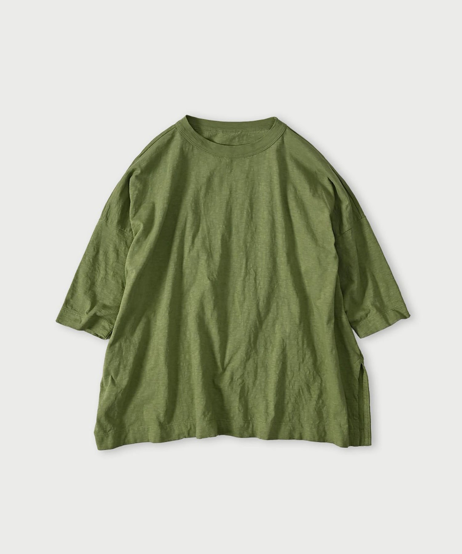 【フォーティファイブ アール/45R】の天竺のビッグスリットTシャツ インテリア・キッズ・メンズ・レディースファッション・服の通販 founy(ファニー) 　ファッション　Fashion　レディースファッション　Fashion for Women　トップス・カットソー　Cut & Sew Tops　シャツ・ブラウス・オフィスカジュアル　Elegant Blouses & Button-Ups　ロングTシャツ・Tシャツ　Longline T-Shirts & Tees　スリット　Slit, Slit Detail　ビッグ　Big, Oversized　グリーン|ID: prp329100004861627 ipo3291000000036040715