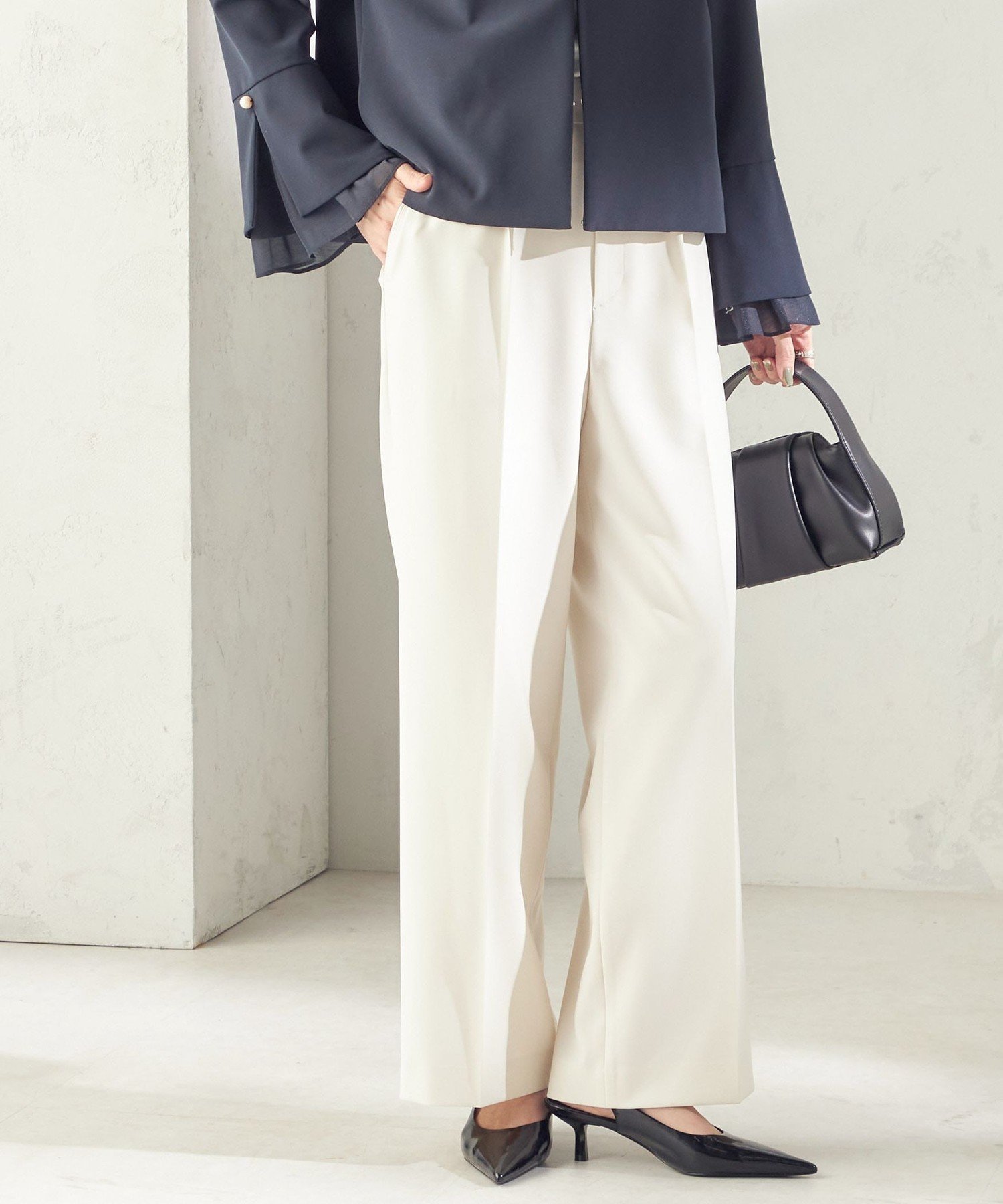 【シップス フォー ウィメン/SHIPS】の手洗い可能 ダブル クロス セミ ワイド パンツ(セレモニー対応可) インテリア・キッズ・メンズ・レディースファッション・服の通販 founy(ファニー) 　ファッション　Fashion　レディースファッション　Fashion for Women　パンツ　Pants & Trousers　ジャケット　Jacket, Outerwear　ストレッチ　Stretch, Stretchy Fabric　セットアップ　Set-Up, Coordinated Outfit　ダウン　Down, Puffer　ダブル　Double, Double-Breasted　ツイード　Twill, Twill Weave　フロント　Front, Front Design　ベーシック　Basic, Essential　ポケット　Pocket, Pocket Detail　リラックス　Relax, Relaxed Fit　ワイド　Wide, Wide Fit　おすすめ　Recommended / Our Picks　セレモニー　Ceremony　入学式　Entrance Ceremony　卒業式　Graduation Ceremony　ビジネス 仕事 通勤　Business / Work / Commuting　2026年　2026　オフホワイト|ID: prp329100004861639 ipo3291000000036041759