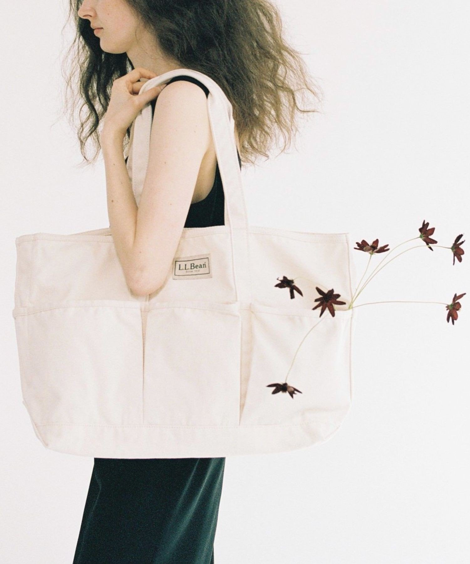 【アダム エ ロペ/ADAM ET ROPE'】の【L.L.Bean for BIOTOP】 Exclusive GARDEN TOTE BAG インテリア・キッズ・メンズ・レディースファッション・服の通販 founy(ファニー) 　ファッション　Fashion　レディースファッション　Fashion for Women　バッグ　Bags　アウトドア　Outdoor Clothing　シューズ　Shoes, Footwear　スポーツ　Sports, Activewear　人気　Popular, Best Seller　ポケット　Pocket, Pocket Detail　別注　Limited Edition, Custom Order　キナリ(16)|ID: prp329100004861904 ipo3291000000036068063