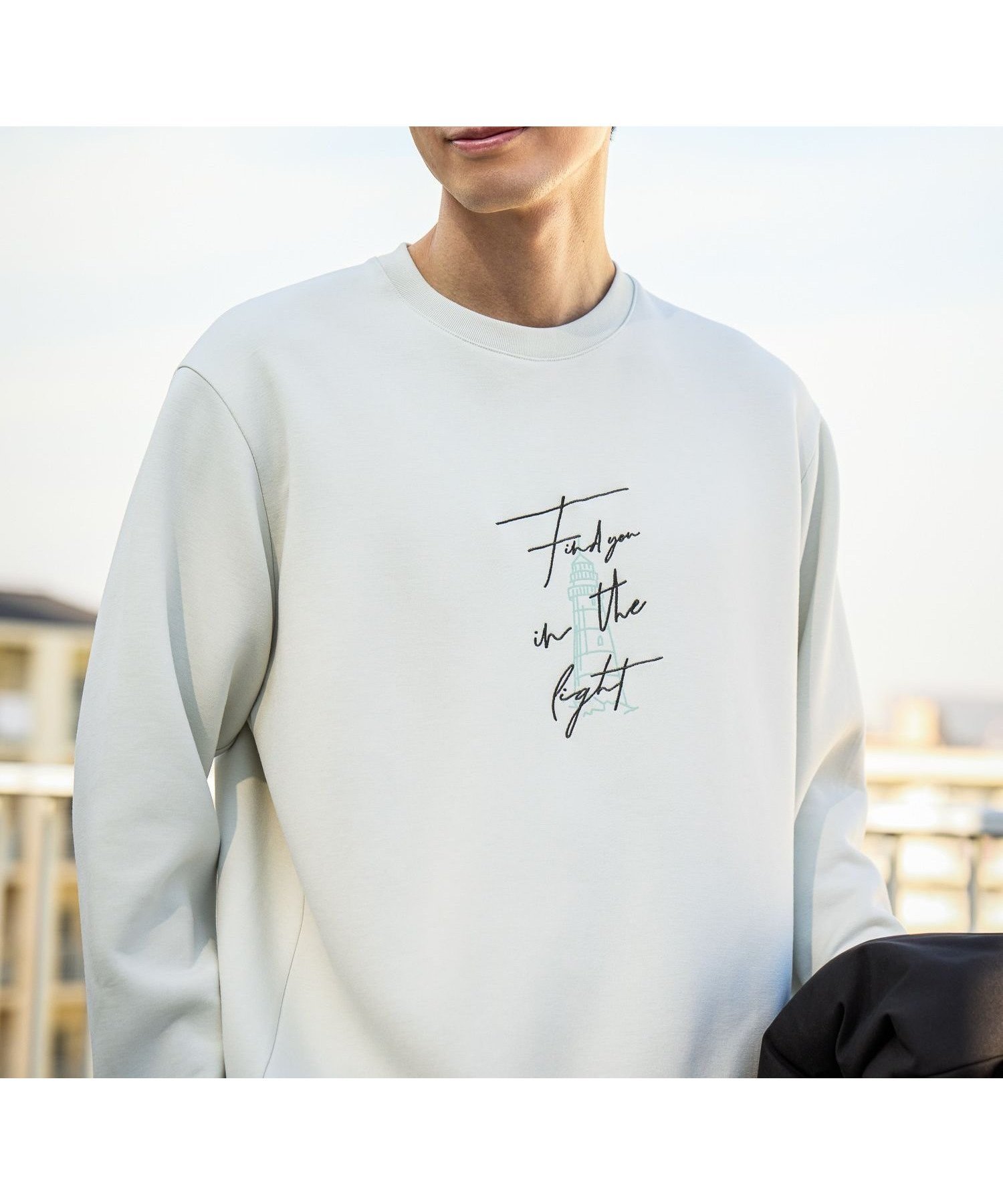 【グローバルワーク/GLOBAL WORK / MEN】のライトクッションクルーネック/ロゴ/580440 インテリア・キッズ・メンズ・レディースファッション・服の通販 founy(ファニー) 　ファッション　Fashion　メンズファッション　Fashion for Men　おすすめ　Recommended / Our Picks　なめらか　Smooth, Silky Texture　クッション　Cushion, Throw Pillow　トレンド　Trend, Trending Now　フォルム　Silhouette, Form　プリント　Print, Printed Pattern　リラックス　Relax, Relaxed Fit　エレガント 上品　Elegant　オフ*モチーフ05|ID: prp329100004861917 ipo3291000000036069404