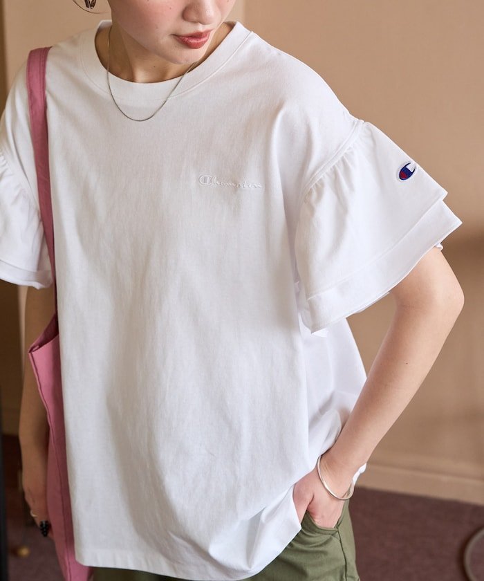 【フリークスストア/FREAK'S STORE】の限定展開 別注フリル袖トップス Champion チャンピオン 限定 人気、トレンドファッション・服の通販 founy(ファニー) ファッション Fashion レディースファッション Fashion for Women トップス・カットソー Cut & Sew Tops ボリューム袖・フリルスリーブブラウス Voluminous & Ruffle Sleeves / Puffy Sleeve Tops 2026年 2026 スペシャル Special, Limited Edition フリル Frill, Ruffle ボトム Bottoms, Lower Wear 別注 Limited Edition, Custom Order 夏 Summer S/S・春夏 SS, Spring/Summer, Warm Season other-1|ID: prp329100004861920 ipo3291000000036070845