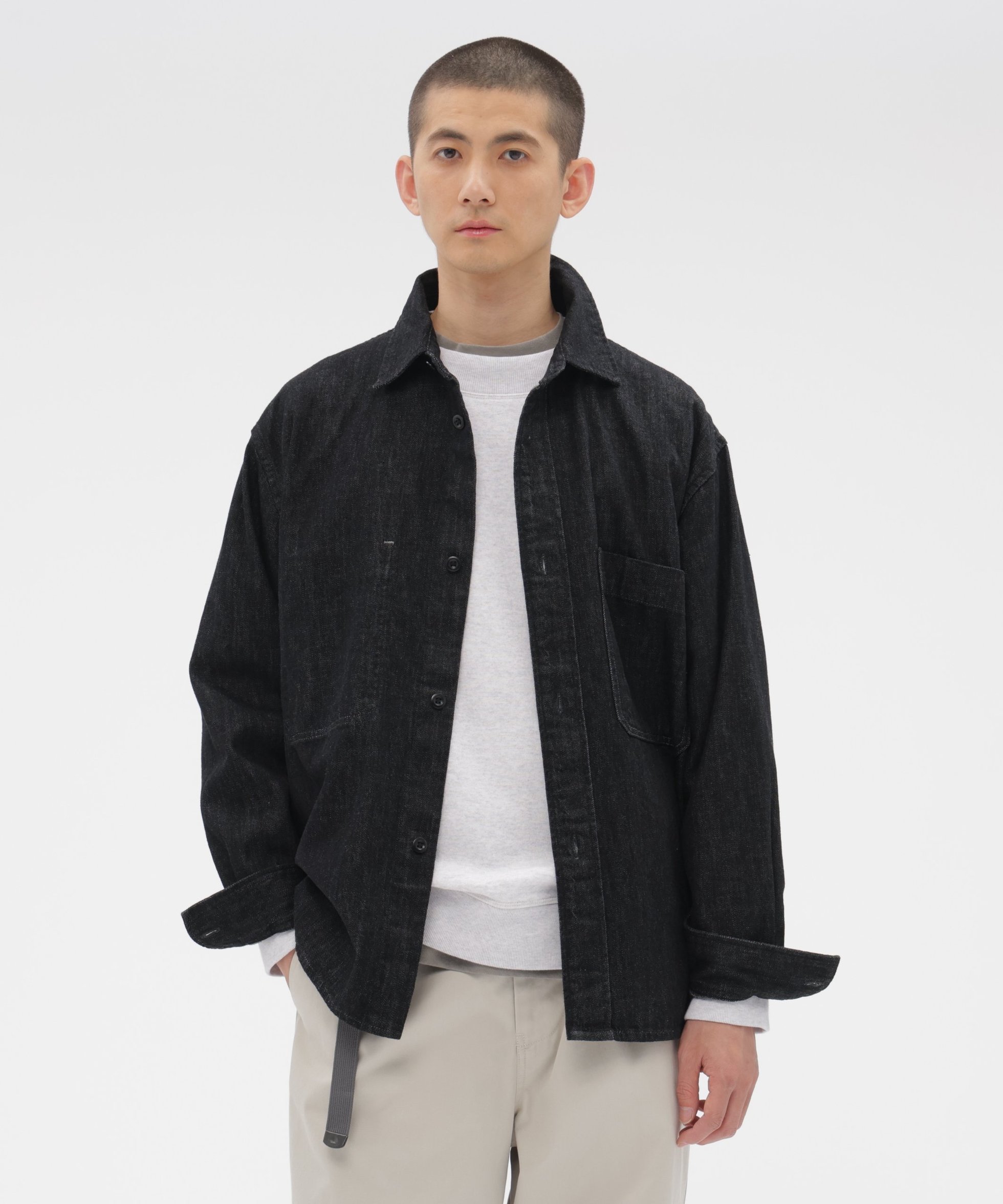 【マーガレット ハウエル/MARGARET HOWELL / MEN】のCANTON BLACK LIGHT DENIM SHIRT 人気、トレンドファッション・服の通販 founy(ファニー) ファッション Fashion メンズファッション Fashion for Men デニム Denim, Jeans Material ネップ Nepp, Slub Yarn ベーシック Basic, Essential ロールアップ Roll-Up, Cuffed Hem ワーク Workwear, Utility Style ヴィンテージ Vintage Style other-1|ID: prp329100004861949 ipo3291000000036074201