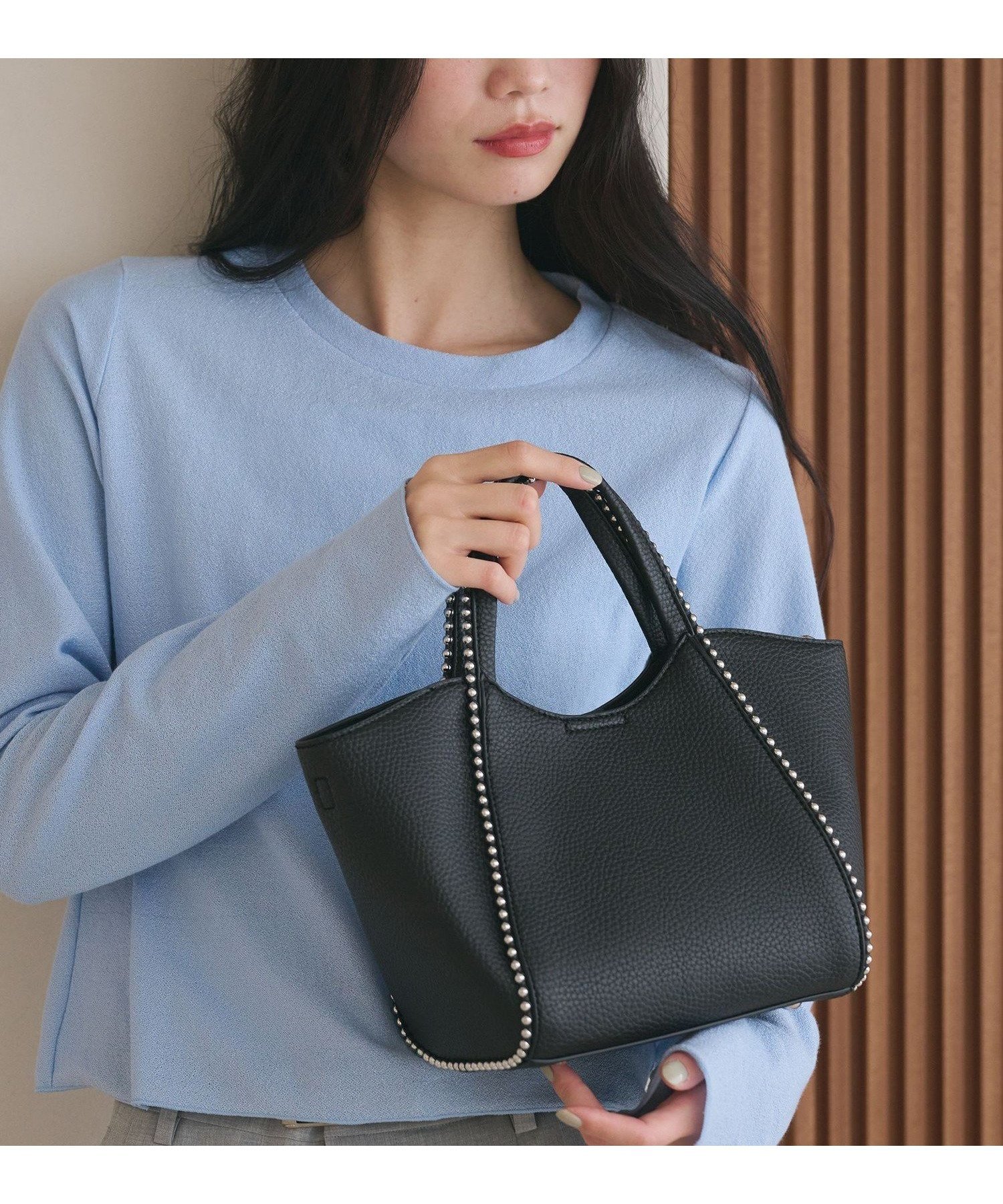 【ビューティ&ユース ユナイテッドアローズ/BEAUTY&YOUTH / UNITED ARROWS】のボールチェーン ミニトートバッグ -2WAY- 人気、トレンドファッション・服の通販 founy(ファニー) 　ファッション　Fashion　レディースファッション　Fashion for Women　バッグ　Bags　コンパクト　Compact, Small Size　ショルダー　Shoulder, Shoulder Strap　チェーン　Chain, Chain Strap　人気　Popular, Best Seller　ポケット　Pocket, Pocket Detail　おすすめ　Recommended / Our Picks　エレガント 上品　Elegant　ビジネス 仕事 通勤　Business / Work / Commuting　 other-1|ID: prp329100004862000 ipo3291000000036074626