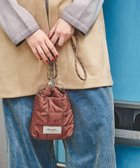 【ニコアンド/niko and】のオリジナルキルト巾着ショルダーバッグ 人気、トレンドファッション・服の通販 founy(ファニー) ファッション Fashion レディースファッション Fashion for Women バッグ Bags キルティング Quilted, Quilting キルト Quilt, Quilted Fabric コンパクト Compact, Small Size 巾着 Drawstring Bag, Kinchaku ショルダー Shoulder, Shoulder Strap スクエア Square, Square Shape スポーティ Sporty, Casual Athletic 財布 Wallet, Purse チェック Check, Plaid, Tartan ドット Polka Dot, Dot Pattern 定番 Standard, Basic Item ハンカチ Handkerchief, Hanky ベーシック Basic, Essential ポケット Pocket, Pocket Detail ラップ Wrap, Wrap Design リップ Lip, Lip Motif レオパード Leopard, Animal Print おすすめ Recommended / Our Picks 旅行 Travel thumbnail ブラウン|ID: prp329100004862004 ipo3291000000036074713