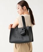 【ビームス ハート/BEAMS HEART】の【A4サイズ収納可能】パンチングロゴ チャーム付き トートバッグ 26SS レディース デイリーバッグ オンオフ兼用 人気、トレンドファッション・服の通販 founy(ファニー) ファッション Fashion レディースファッション Fashion for Women バッグ Bags シンプル Simple, Minimal スマート Smart, Elegant タッセル Tassel, Fringe チャーム Charm, Pendant デニム Denim, Jeans Material フロント Front, Front Design リアル Real, Realistic ロング Long, Long-Length 2026年 2026 thumbnail BLACK|ID: prp329100004862034 ipo3291000000036075086