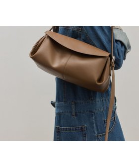 【アダム エ ロペ/ADAM ET ROPE'】の【サステナブル】フラップショルダーバッグ 人気、トレンドファッション・服の通販 founy(ファニー) ファッション Fashion レディースファッション Fashion for Women バッグ Bags ショルダー Shoulder, Shoulder Strap 財布 Wallet, Purse バランス Balance, Style Balance フォルム Silhouette, Form フラップ Flap, Flap Pocket ベーシック Basic, Essential ポケット Pocket, Pocket Detail ミドル Middle Length, Mid Height エレガント 上品 Elegant 2026年 2026 |ID:prp329100004862288