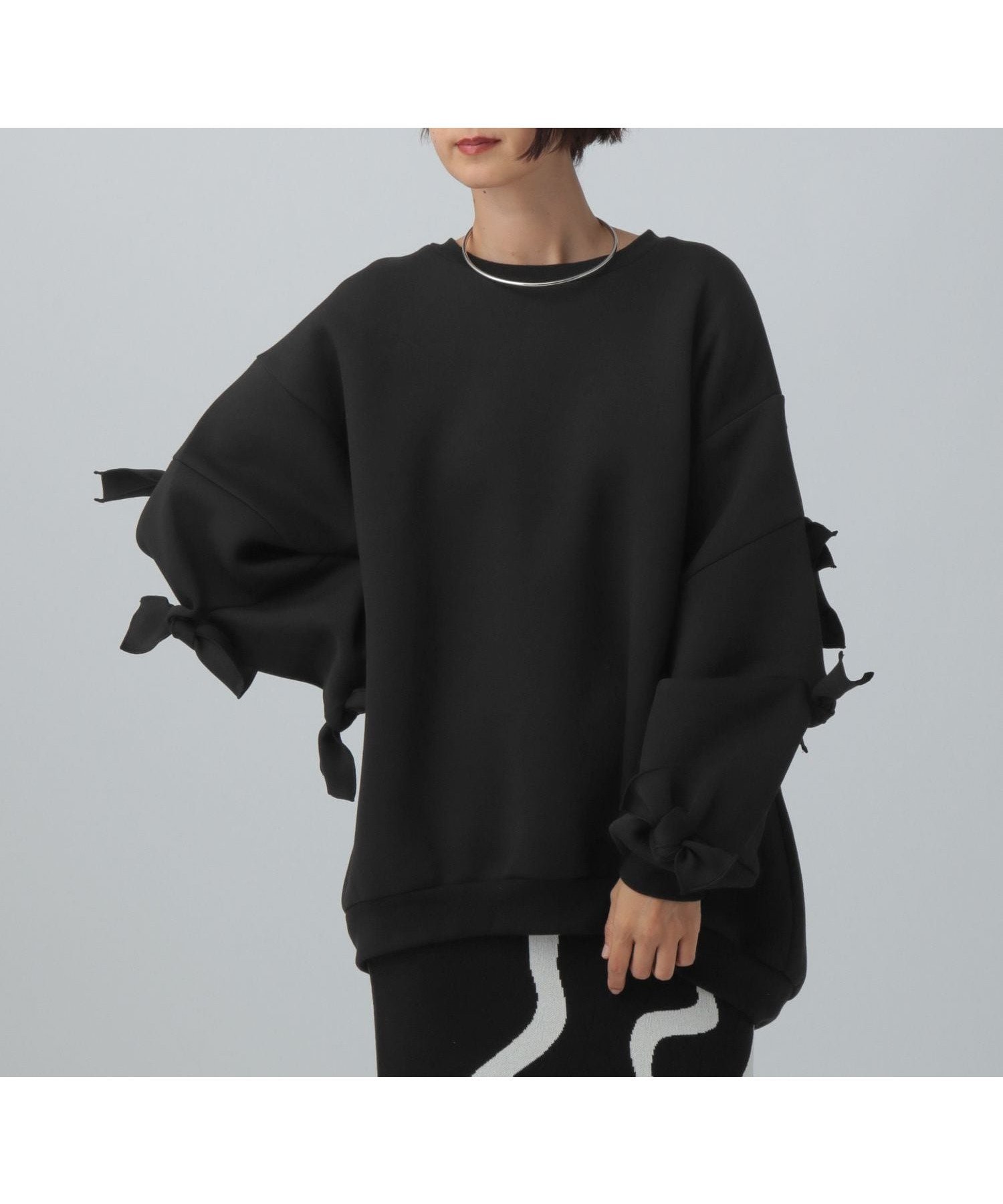 【レプシィム ローリーズファーム/LEPSIM LOWRYS FARM】のパフエアリボンチュニック インテリア・キッズ・メンズ・レディースファッション・服の通販 founy(ファニー) 　ファッション　Fashion　レディースファッション　Fashion for Women　トップス・カットソー　Cut & Sew Tops　おすすめ　Recommended / Our Picks　シンプル　Simple, Minimal　トレンド　Trend, Trending Now　ラウンド　Round, Round Neck　リボン　Ribbon, Bow　ブラック09|ID: prp329100004862354 ipo3291000000036090878