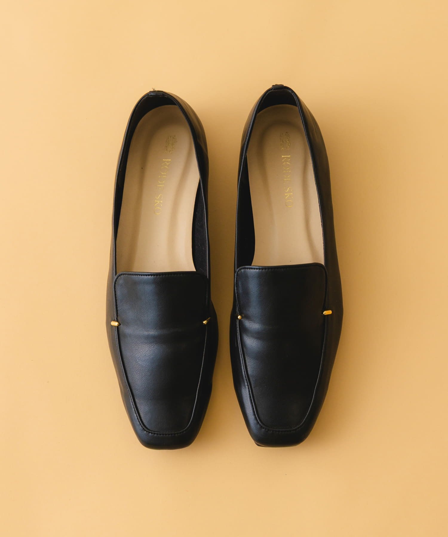 【ロデスコ/RODE SKO / URBAN RESEARCH】の『MADE IN JAPAN』スクエアトゥプチメタルローファー インテリア・キッズ・メンズ・レディースファッション・服の通販 founy(ファニー) ファッション Fashion レディースファッション Fashion for Women クッション Cushion, Throw Pillow シンプル Simple, Minimal メタル Metal, Metal Parts エレガント 上品 Elegant 日本製 Made In Japan BLACK|ID: prp329100004862384 ipo3291000000036091499