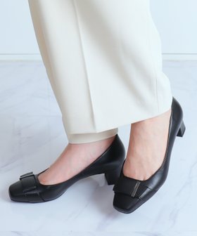 【アルテミス バイ ダイアナ/artemis by DIANA】のスクエアトゥ ベルトポイントパンプス 人気、トレンドファッション・服の通販 founy(ファニー) ファッション Fashion レディースファッション Fashion for Women ベルト&ウエストマーク Belts & Waist Accessories クッション Cushion, Throw Pillow 抗菌 Antibacterial, Bacteria-Resistant ストレート Straight, Straight Cut 定番 Standard, Basic Item 人気 Popular, Best Seller メタル Metal, Metal Parts 再入荷 Restock / Back in Stock エレガント 上品 Elegant |ID:prp329100004862389