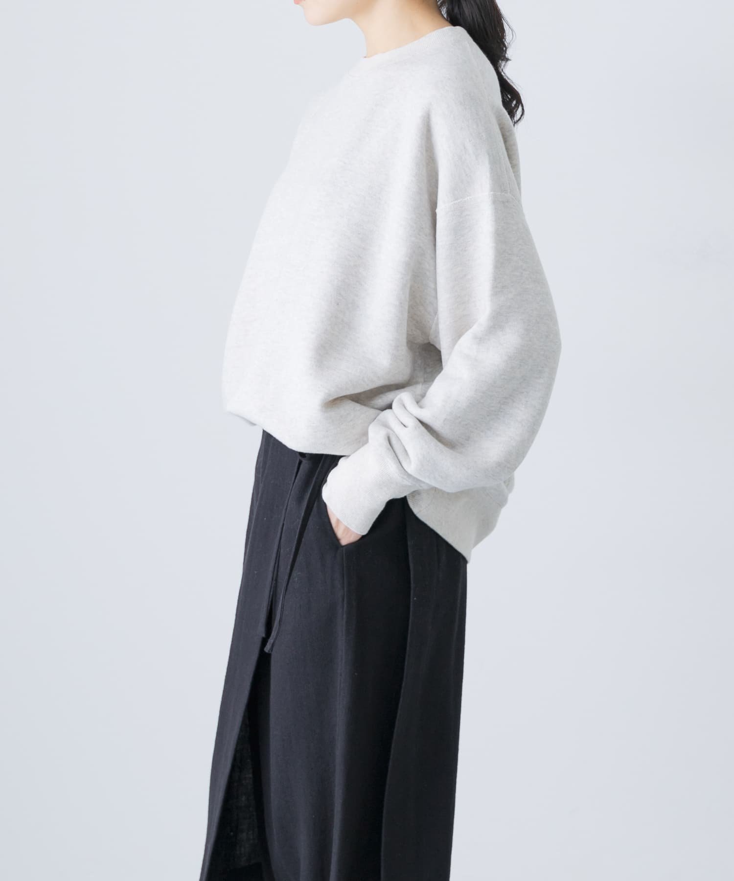 【かぐれ/kagure / URBAN RESEARCH】の『2サイズ展開』コットンリヨセルスウェットプルオーバー インテリア・キッズ・メンズ・レディースファッション・服の通販 founy(ファニー) ファッション Fashion レディースファッション Fashion for Women トップス・カットソー Cut & Sew Tops レディースパーカー・カジュアルフーディー Casual Hoodies & Sweatshirts カジュアルプルオーバー・ニットトップス Pullovers & Knit Tops / Casual Pullovers スウェット・クルーネックトップス Sweatshirts & Crewnecks / Relaxed Fit Sweat Tops スウェット / スエット Sweatshirt, Sweatwear ベーシック Basic, Essential S/S・春夏 SS, Spring/Summer, Warm Season おすすめ Recommended / Our Picks 夏 Summer エレガント 上品 Elegant 2026年 2026 ライトグレー|ID: prp329100004862834 ipo3291000000036119983