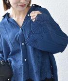 【シップス フォー ウィメン/SHIPS】のSHIPS any 手洗い可能 シアー デニム フラワー エンブロ タック シャツ 人気、トレンドファッション・服の通販 founy(ファニー) ファッション Fashion レディースファッション Fashion for Women トップス・カットソー Cut & Sew Tops シャツ・ブラウス・オフィスカジュアル Elegant Blouses & Button-Ups インナー Innerwear 洗える Machine Washable シアー Sheer, See-Through ショルダー Shoulder, Shoulder Strap タートルネック Turtleneck, High Neck デニム Denim, Jeans Material ドロップ Drop Shoulder, Dropped Style フェミニン Feminine, Girly フラワー Flower, Floral フロント Front, Front Design モチーフ Motif, Design Theme リラックス Relax, Relaxed Fit おすすめ Recommended / Our Picks 2026年 2026 thumbnail ブルー|ID: prp329100004862850 ipo3291000000036120622