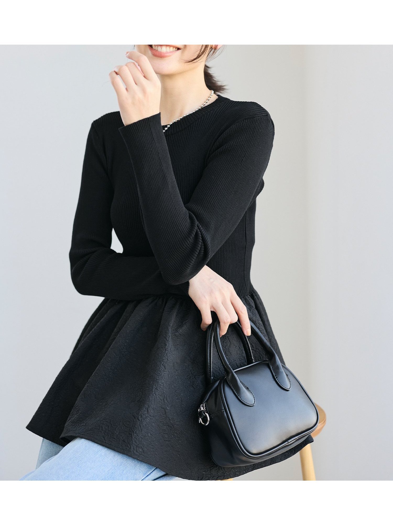 【コカ/COCA】のエンボスドッキングフレアニット インテリア・キッズ・メンズ・レディースファッション・服の通販 founy(ファニー) ファッション Fashion レディースファッション Fashion for Women トップス・カットソー Cut & Sew Tops ニット Knit Tops & Sweaters アクセサリー Fashion Accessories 切替 Switching, Contrast Panel シンプル Simple, Minimal スラックス Slacks, Dress Pants タイトスカート Pencil Skirt, Tight Skirt ダウン Down, Puffer デニム Denim, Jeans Material ドッキング Docking, Mixed Material フェミニン Feminine, Girly フレア Flare, Flared ポケット Pocket, Pocket Detail 無地 Plain, Solid Color リブニット Rib Knit, Ribbed Knit ロング Long, Long-Length ワイド Wide, Wide Fit エレガント 上品 Elegant ビジネス 仕事 通勤 Business / Work / Commuting 2026年 2026 Black|ID: prp329100004862862 ipo3291000000036121136