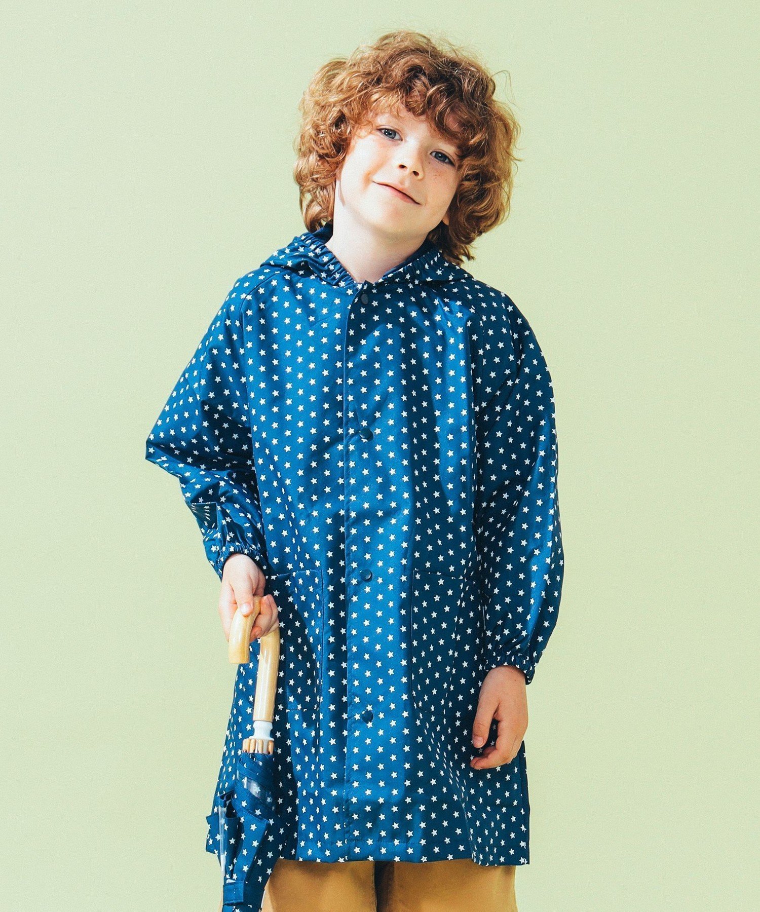 【こども ビームス/コドモ ビームス / KIDS】のb柄 ランドセル対応 レインコート (90~130cm) インテリア・キッズ・メンズ・レディースファッション・服の通販 founy(ファニー) 　ファッション　Fashion　キッズファッション　Fashion for Kids　傘　Umbrella, Parasol　シューズ　Shoes, Footwear　スマート　Smart, Elegant　プリーツ　Pleats, Pleated　ボックス　Boxy, Box Shape　ポーチ　Pouch, Small Case　リュック　Backpack, Rucksack　おすすめ　Recommended / Our Picks　NAVY|ID: prp329100004863522 ipo3291000000036158351