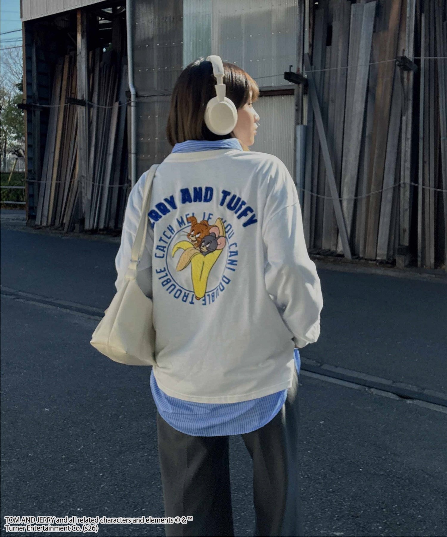 【アズノウアズ プラス/AS KNOW AS plus】の○アクリルキーホルダー付き トムとジェリー 刺繍ロンT 【TOM and JERRY】 人気、トレンドファッション・服の通販 founy(ファニー) ファッション Fashion レディースファッション Fashion for Women トップス・カットソー Cut & Sew Tops ロングTシャツ・Tシャツ Longline T-Shirts & Tees アクリル Acrylic Material キーホルダー Keychain, Key Holder コンビ Combo, Combination Style メンズ Men's, Menswear 再入荷 Restock / Back in Stock other-1|ID: prp329100004863551 ipo3291000000036159121