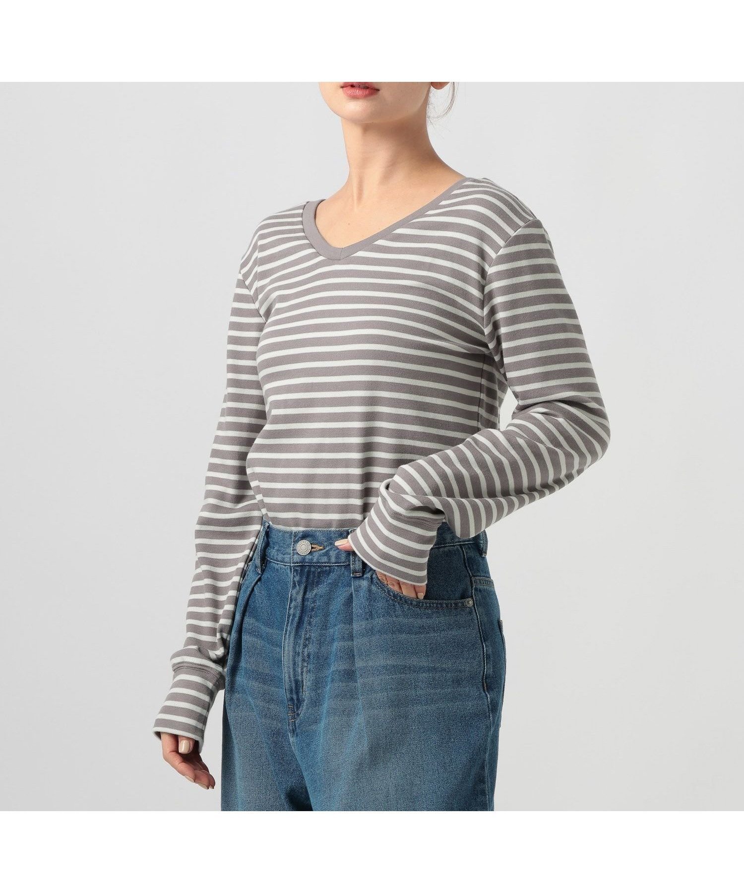 【ベイフロー/BAYFLOW】の前後VとUネックで着られる 2WAYストレッチスムースロンT インテリア・キッズ・メンズ・レディースファッション・服の通販 founy(ファニー) ファッション Fashion レディースファッション Fashion for Women トップス・カットソー Cut & Sew Tops ロングTシャツ・Tシャツ Longline T-Shirts & Tees おすすめ Recommended / Our Picks インナー Innerwear カットソー Cut and Sewn Top ストレッチ Stretch, Stretchy Fabric ボーダー Border, Stripe ラウンド Round, Round Neck ロング Long, Long-Length 人気 Popular, Best Seller 定番 Standard, Basic Item 無地 Plain, Solid Color グレーBD15|ID: prp329100004863563 ipo3291000000036160056