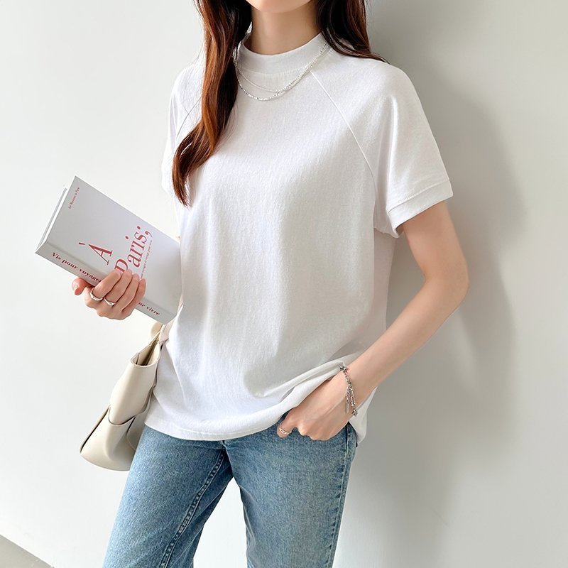 【ココモモ/COCOMOMO】のクルーネック 半袖 Tシャツ カジュアル 無地 レディース ミドル丈 カットソー 人気、トレンドファッション・服の通販 founy(ファニー) 　ファッション　Fashion　レディースファッション　Fashion for Women　トップス・カットソー　Cut & Sew Tops　シャツ・ブラウス・オフィスカジュアル　Elegant Blouses & Button-Ups　ロングTシャツ・Tシャツ　Longline T-Shirts & Tees　カットソー・ベーシックTシャツ　Cut-and-Sewn Tops / Stretch Tees & Basics　カットソー　Cut and Sewn Top　シンプル　Simple, Minimal　スリーブ　Sleeve, Long Sleeve / Short Sleeve　トレンド　Trend, Trending Now　ミドル　Middle Length, Mid Height　半袖　Short Sleeve, Half Sleeve　無地　Plain, Solid Color　 other-1|ID: prp329100004863569 ipo3291000000036160311