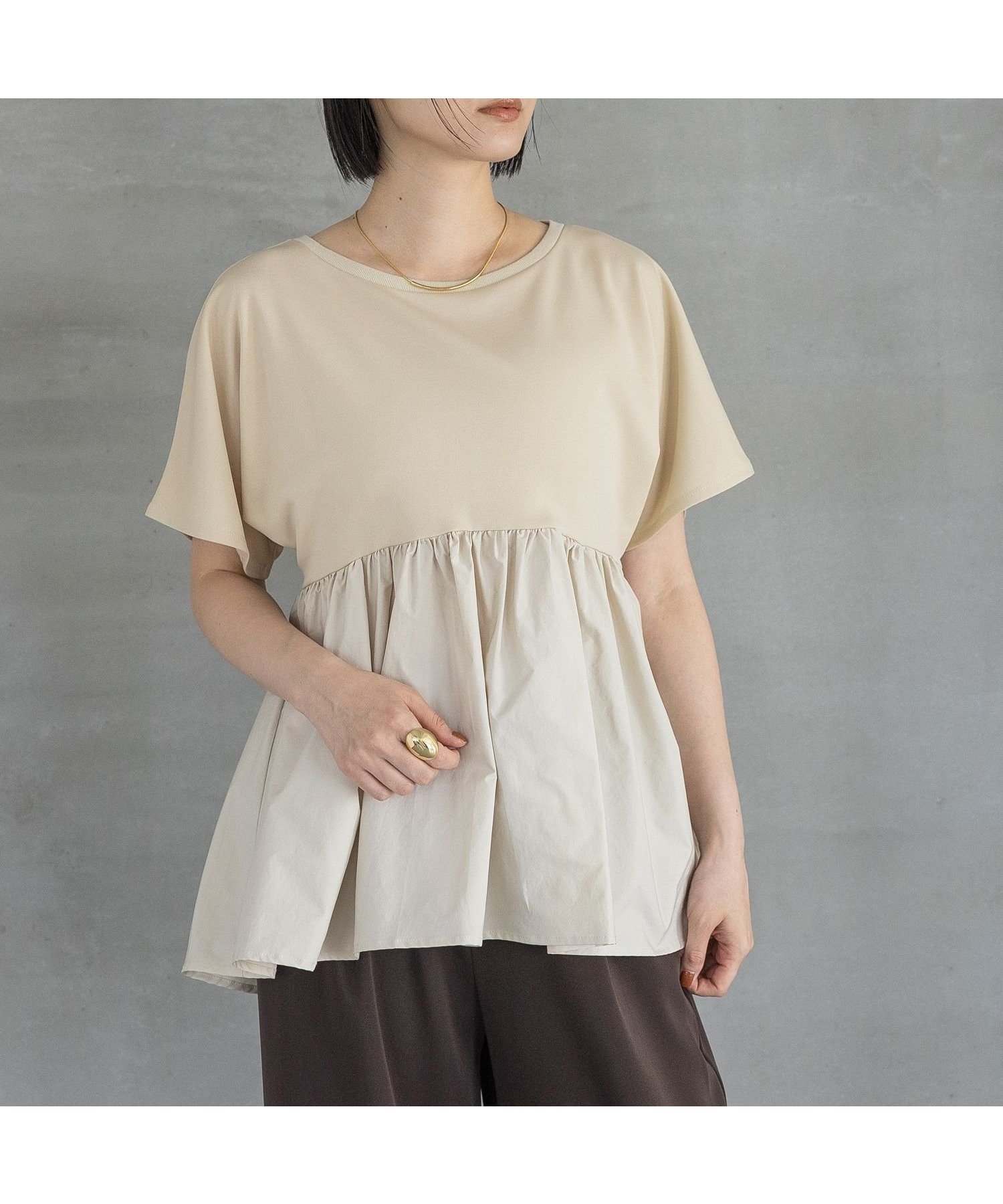 【アパートバイローリーズ/apart by lowrys】のペプラムTシャツ 人気、トレンドファッション・服の通販 founy(ファニー) ファッション Fashion レディースファッション Fashion for Women トップス・カットソー Cut & Sew Tops シャツ・ブラウス・オフィスカジュアル Elegant Blouses & Button-Ups ロングTシャツ・Tシャツ Longline T-Shirts & Tees カットソー Cut and Sewn Top スラックス Slacks, Dress Pants タイトスカート Pencil Skirt, Tight Skirt デニム Denim, Jeans Material ペプラム Peplum, Flared Hem ビジネス 仕事 通勤 Business / Work / Commuting 切替 Switching, Contrast Panel other-1|ID: prp329100004863578 ipo3291000000036161289