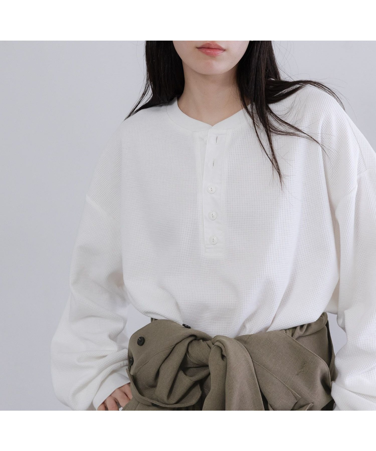 【ローリーズファーム/LOWRYS FARM】の【LFM】ワッフルヘンリーネックTLS インテリア・キッズ・メンズ・レディースファッション・服の通販 founy(ファニー) ファッション Fashion レディースファッション Fashion for Women おすすめ Recommended / Our Picks インナー Innerwear カーゴパンツ Cargo Pants, Utility Pants スウェット / スエット Sweatshirt, Sweatwear ストレッチ Stretch, Stretchy Fabric トレンド Trend, Trending Now ワッフル Waffle, Waffle Knit ホワイト05|ID: prp329100004863586 ipo3291000000036162175