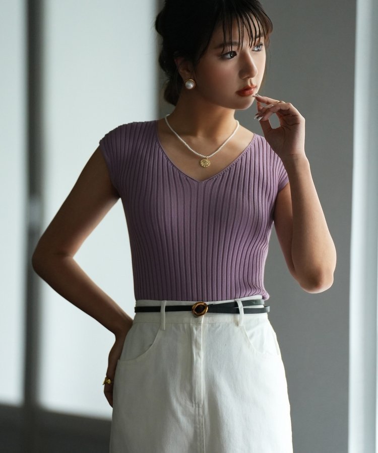 【セゾンドパピヨン/SAISON DE PAPILLON】のフレンチスリーブリブ切替サマーニットトップス インテリア・キッズ・メンズ・レディースファッション・服の通販 founy(ファニー) 　ファッション　Fashion　レディースファッション　Fashion for Women　トップス・カットソー　Cut & Sew Tops　ニット　Knit Tops & Sweaters　インナー　Innerwear　ウェーブ　Wavy Pattern　コンパクト　Compact, Small Size　切替　Switching, Contrast Panel　シンプル　Simple, Minimal　ジャケット　Jacket, Outerwear　スリーブ　Sleeve, Long Sleeve / Short Sleeve　フィット　Fit, Slim Fit　フレンチ　French, French Style　リブニット　Rib Knit, Ribbed Knit　おすすめ　Recommended / Our Picks　エレガント 上品　Elegant　パープル系その他2|ID: prp329100004863606 ipo3291000000036164368