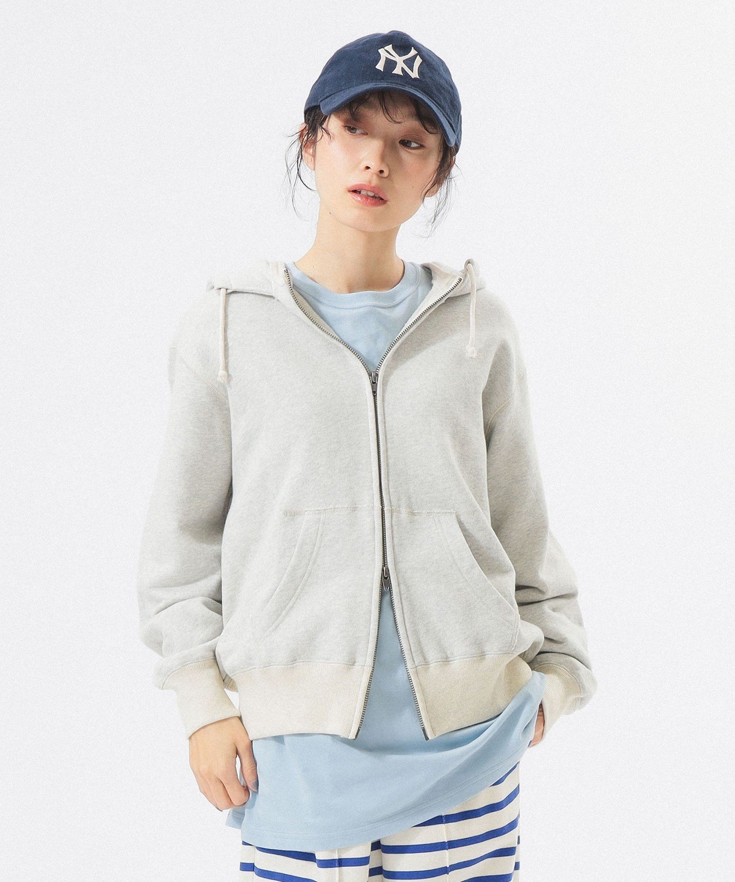 【ビームス ウイメン/BEAMS】のレトロ フィット ジップ フーディー インテリア・キッズ・メンズ・レディースファッション・服の通販 founy(ファニー) 　ファッション　Fashion　レディースファッション　Fashion for Women　ジップ　Zip, Zipper　スウェット / スエット　Sweatshirt, Sweatwear　トレンド　Trend, Trending Now　人気　Popular, Best Seller　パーカー　Hoodie, Parka　フィット　Fit, Slim Fit　ポケット　Pocket, Pocket Detail　ミックス　Mix, Mixed Style　ループ　Loop, Loop Knit　ロング　Long, Long-Length　おすすめ　Recommended / Our Picks　OATMEAL|ID: prp329100004863608 ipo3291000000036164481