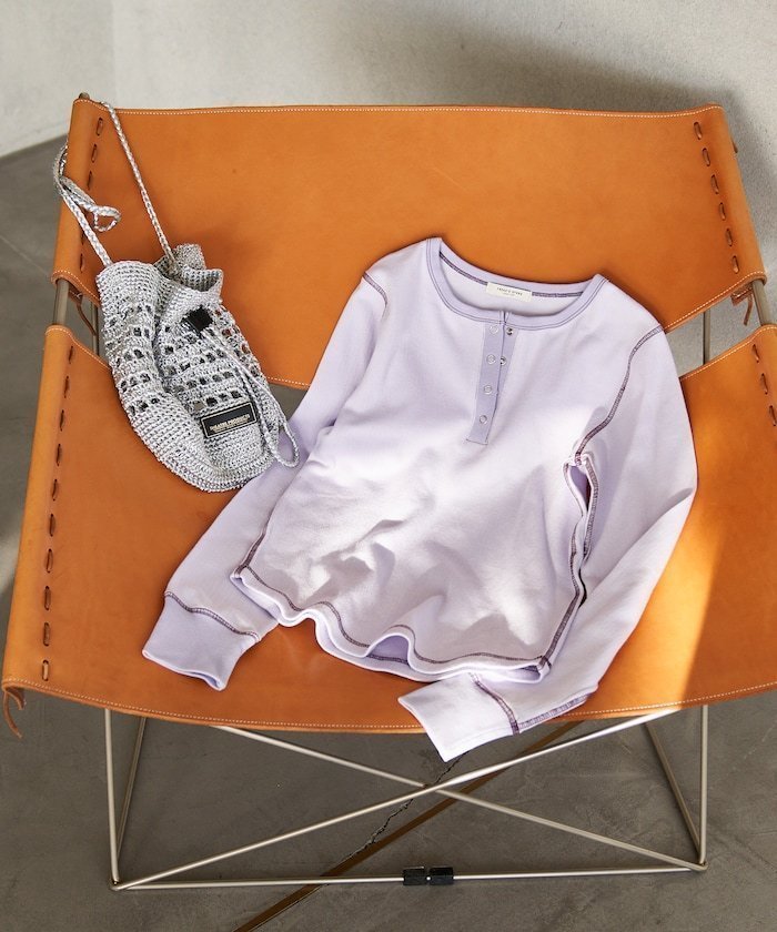 【フリークスストア/FREAK'S STORE】のダブルフェイス 配色 ヘンリー ロンT インテリア・キッズ・メンズ・レディースファッション・服の通販 founy(ファニー) ファッション Fashion レディースファッション Fashion for Women トップス・カットソー Cut & Sew Tops ロングTシャツ・Tシャツ Longline T-Shirts & Tees 2026年 2026 インナー Innerwear カットソー Cut and Sewn Top コンパクト Compact, Small Size シンプル Simple, Minimal ダブル Double, Double-Breasted フィット Fit, Slim Fit フェイス Face, Facial Design 夏 Summer S/S・春夏 SS, Spring/Summer, Warm Season ライラック|ID: prp329100004863946 ipo3291000000036182980