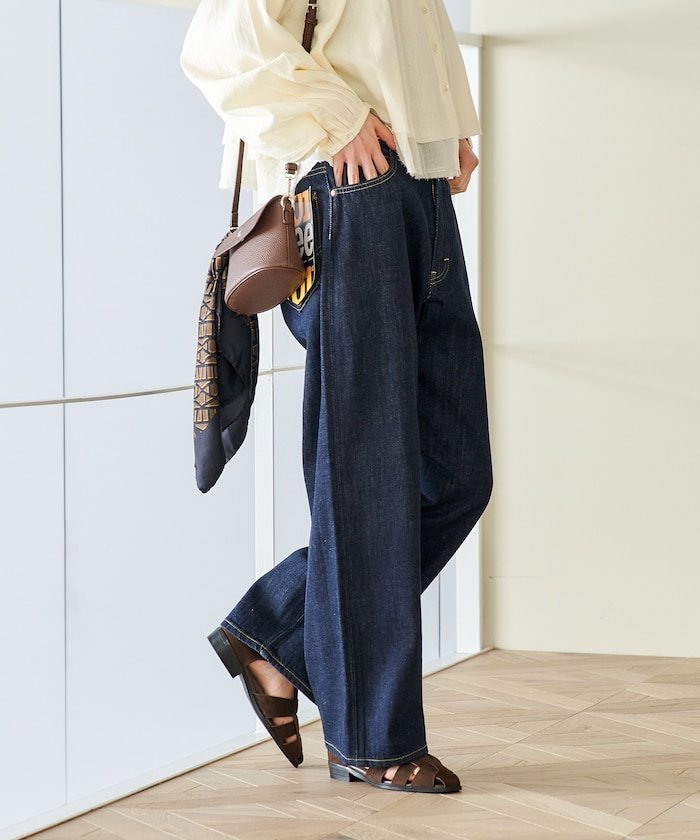 【フリークスストア/FREAK'S STORE】の別注 101 RIDERS WIDE LEG DENIM インテリア・キッズ・メンズ・レディースファッション・服の通販 founy(ファニー) ファッション Fashion レディースファッション Fashion for Women アウター Coat / Outerwear Collection ライダースジャケット / レザースタイル Riders Jackets & Biker Style ヴィンテージ Vintage Style ジーンズ Jeans, Denim Pants スペシャル Special, Limited Edition テーパード Tapered, Tapered Pants デニム Denim, Jeans Material トレンド Trend, Trending Now 別注 Limited Edition, Custom Order ワイド Wide, Wide Fit S/S・春夏 SS, Spring/Summer, Warm Season 夏 Summer 2026年 2026 ネイビー|ID: prp329100004863977 ipo3291000000036183731