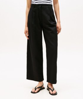 【トミーヒルフィガー/TOMMY HILFIGER】のテンセルリネンワイドレッグパンツ 人気、トレンドファッション・服の通販 founy(ファニー) ファッション Fashion レディースファッション Fashion for Women パンツ Pants & Trousers おすすめ Recommended / Our Picks アメリカン American Style クラシック Classic, Timeless Style ゴルフ Golf デニム Denim, Jeans Material モダン Modern, Contemporary リネン Linen, Linen Fabric 人気 Popular, Best Seller |ID:prp329100004863990