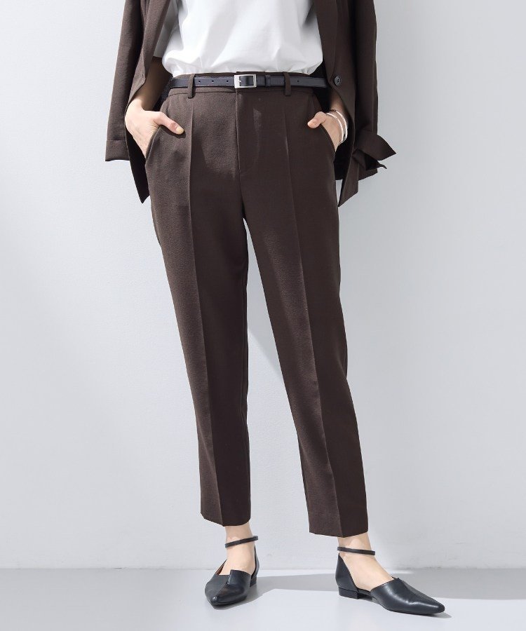 【インディヴィ/INDIVI】の【洗える/UVケア/麻調】テーパードパンツ インテリア・キッズ・メンズ・レディースファッション・服の通販 founy(ファニー) 　ファッション　Fashion　レディースファッション　Fashion for Women　パンツ　Pants & Trousers　おすすめ　Recommended / Our Picks　ジャケット　Jacket, Outerwear　スマート　Smart, Elegant　セットアップ　Set-Up, Coordinated Outfit　ツイル　Twist, Twisted Detail　ポケット　Pocket, Pocket Detail　ビジネス 仕事 通勤　Business / Work / Commuting　洗える　Machine Washable　ブラウン|ID: prp329100004863992 ipo3291000000036184041