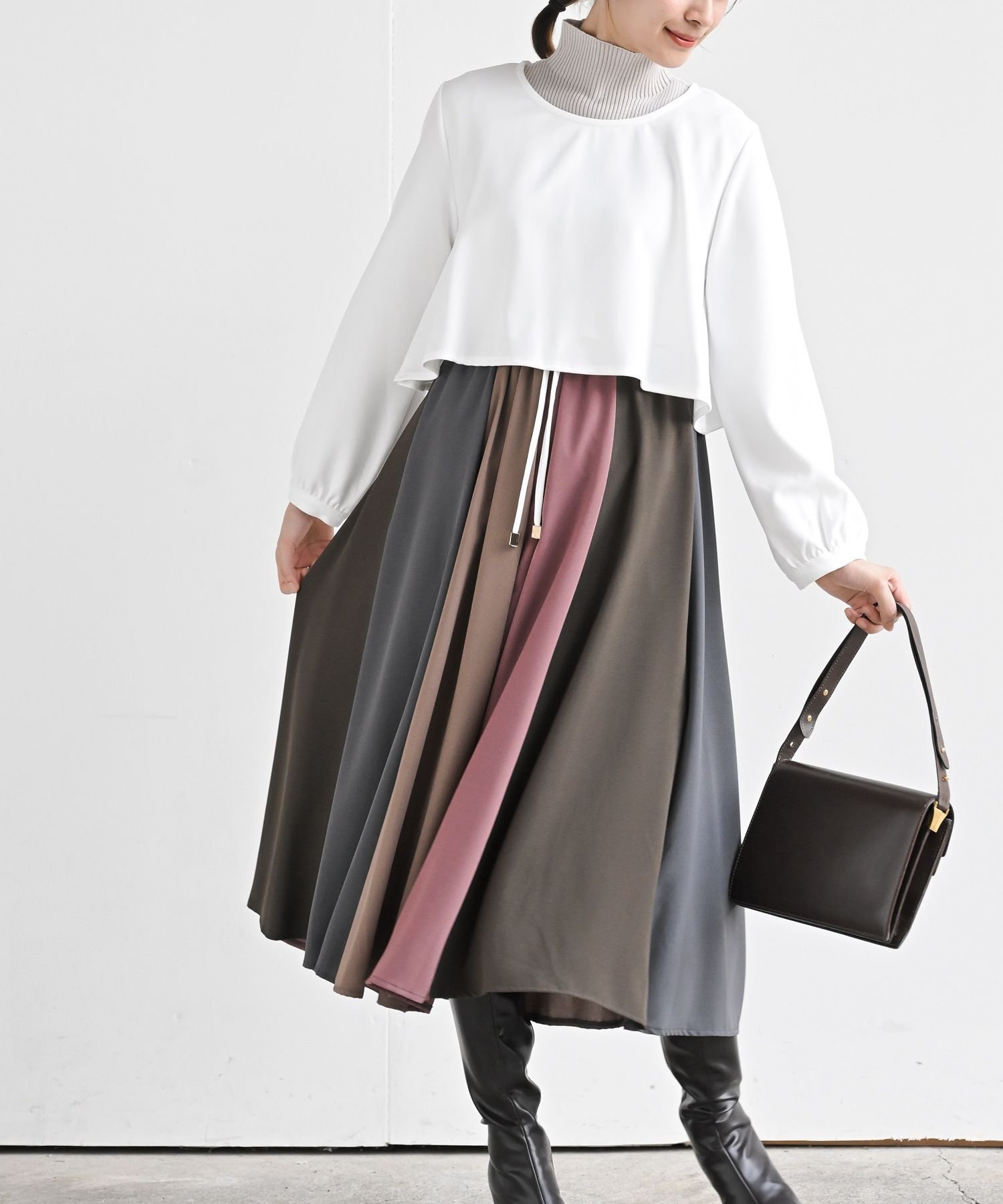 【アールピーエス/rps】のカラフルパッチワークドッキングワンピース インテリア・キッズ・メンズ・レディースファッション・服の通販 founy(ファニー) 　ファッション　Fashion　レディースファッション　Fashion for Women　ワンピース　Dresses　カラフル　Colorful Design　ジョーゼット　Georgette, Semi-Sheer Fabric　ストレッチ　Stretch, Stretchy Fabric　ドッキング　Docking, Mixed Material　パッチワーク　Patchwork, Mixed Fabric　リボン　Ribbon, Bow　再入荷　Restock / Back in Stock　無地　Plain, Solid Color　オフホワイト2|ID: prp329100004864679 ipo3291000000036206443